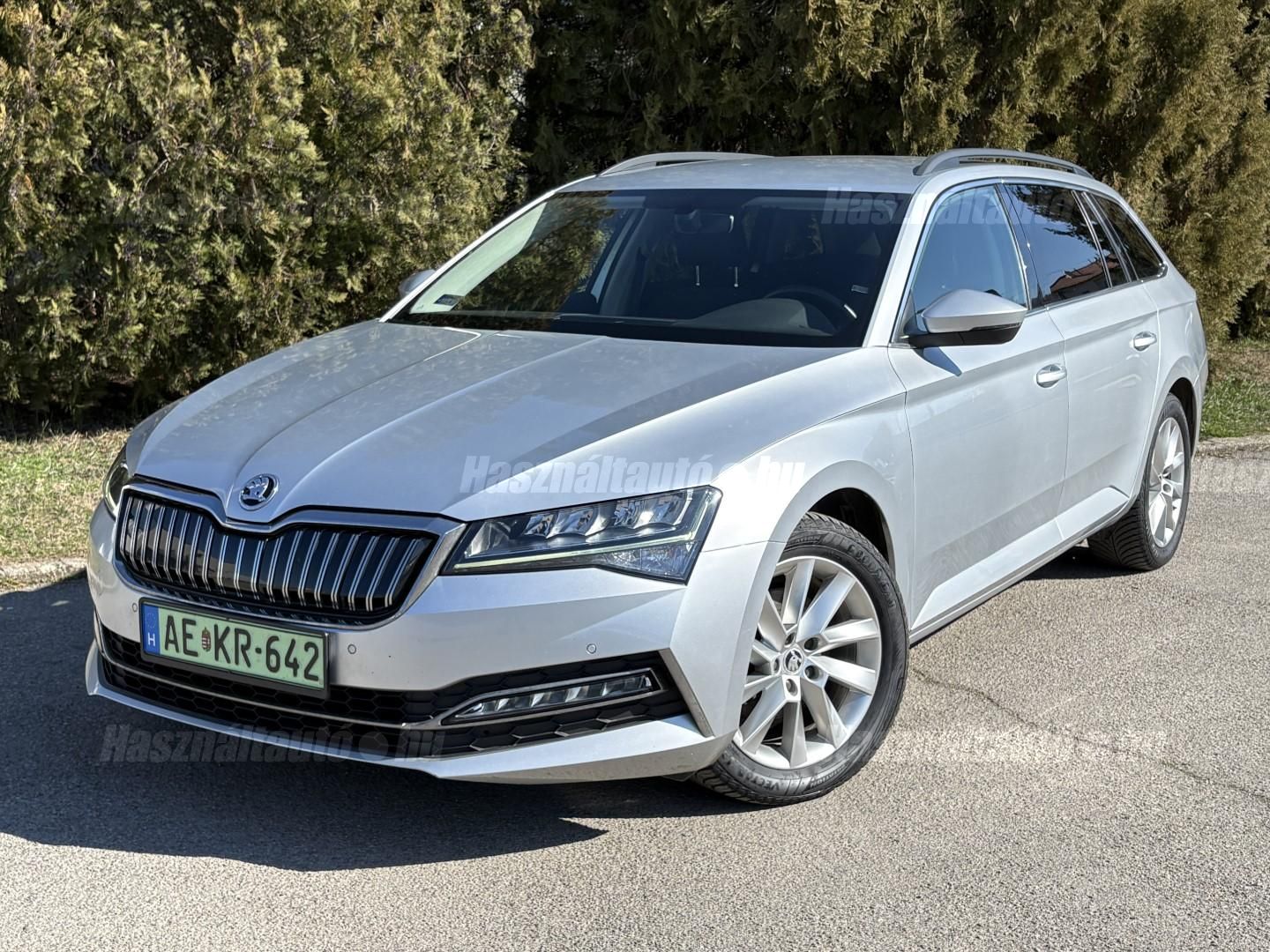SKODA SUPERB 2020/6 - 1