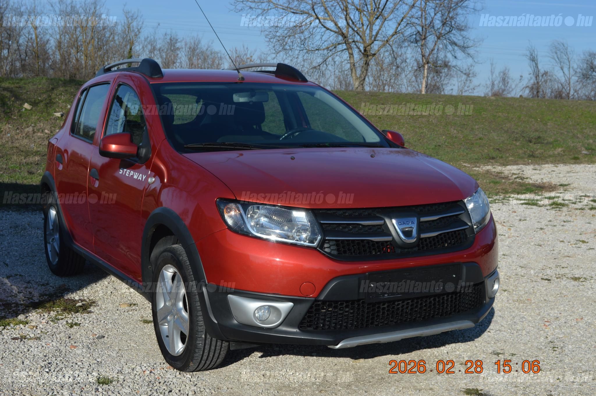 DACIA SANDERO 2015/1 - 1