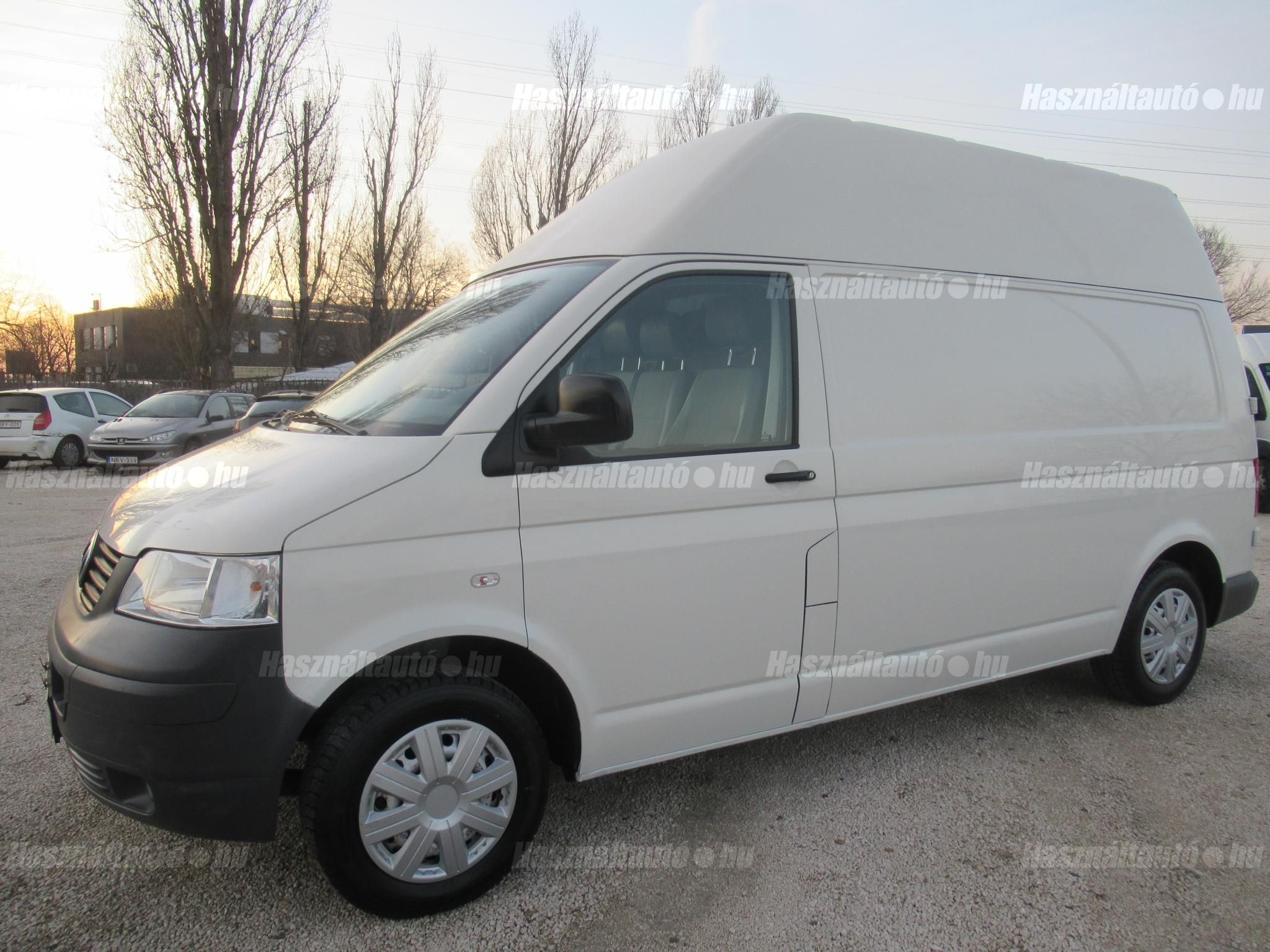 VOLKSWAGEN TRANSPORTER T5 2008 - 1