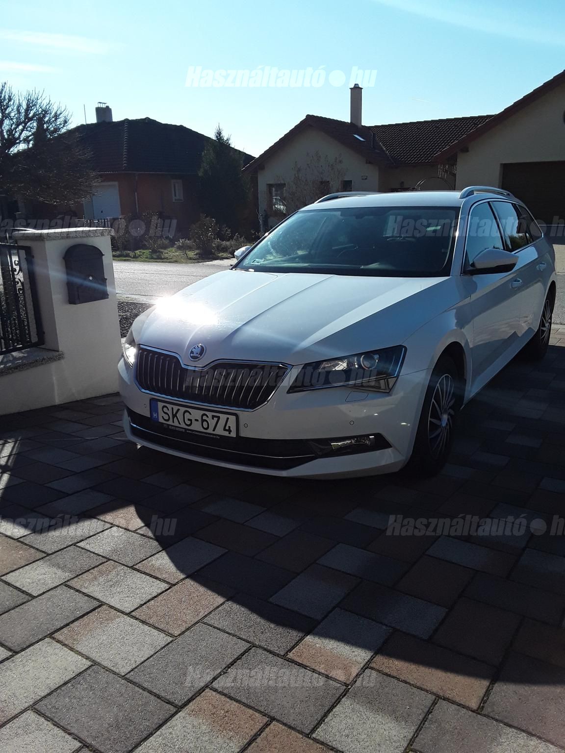 SKODA SUPERB 2017/4 - 1