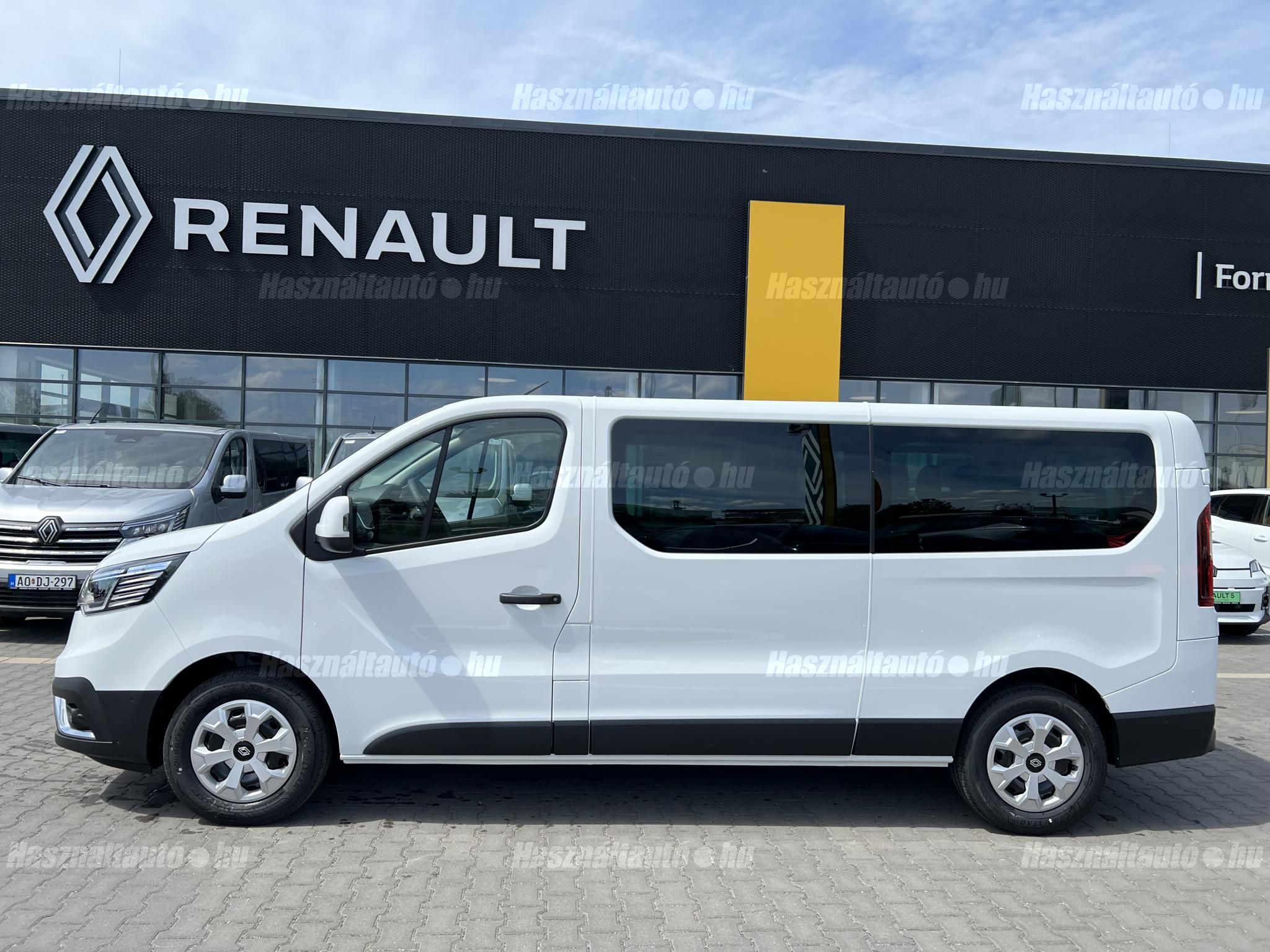 RENAULT TRAFIC 2026 - 1