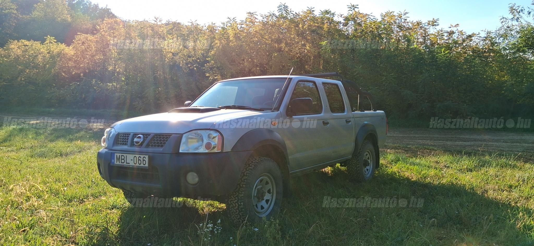 NISSAN PICK UP 2012/2 - 1