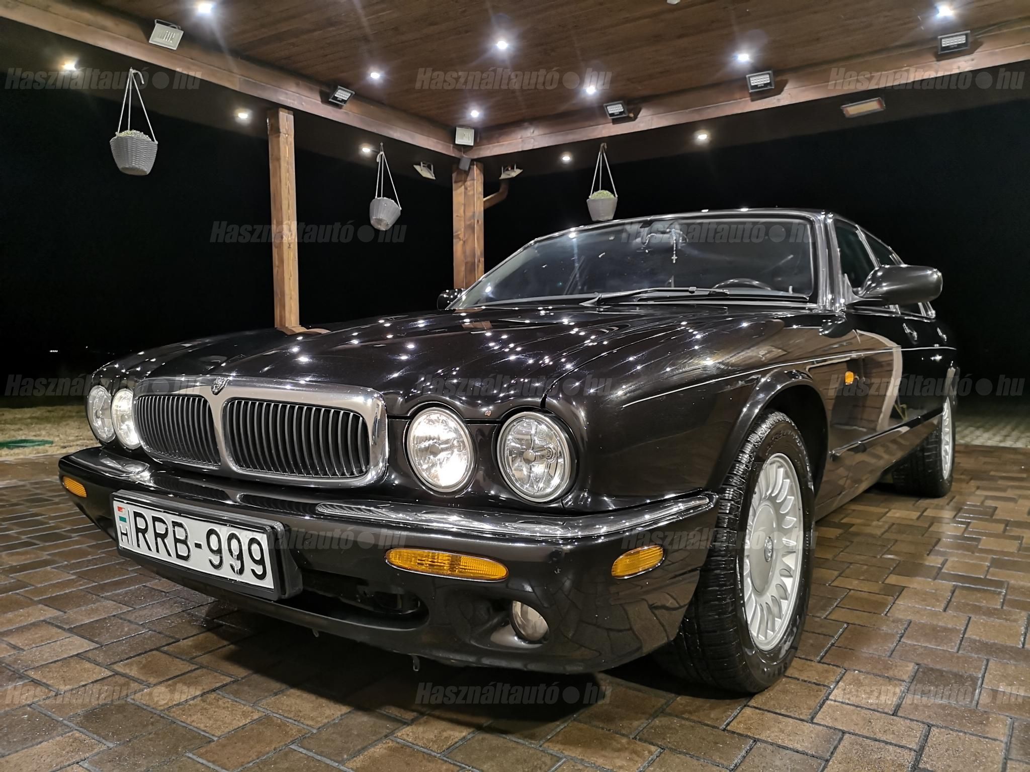 JAGUAR XJ 2001/8 - 1