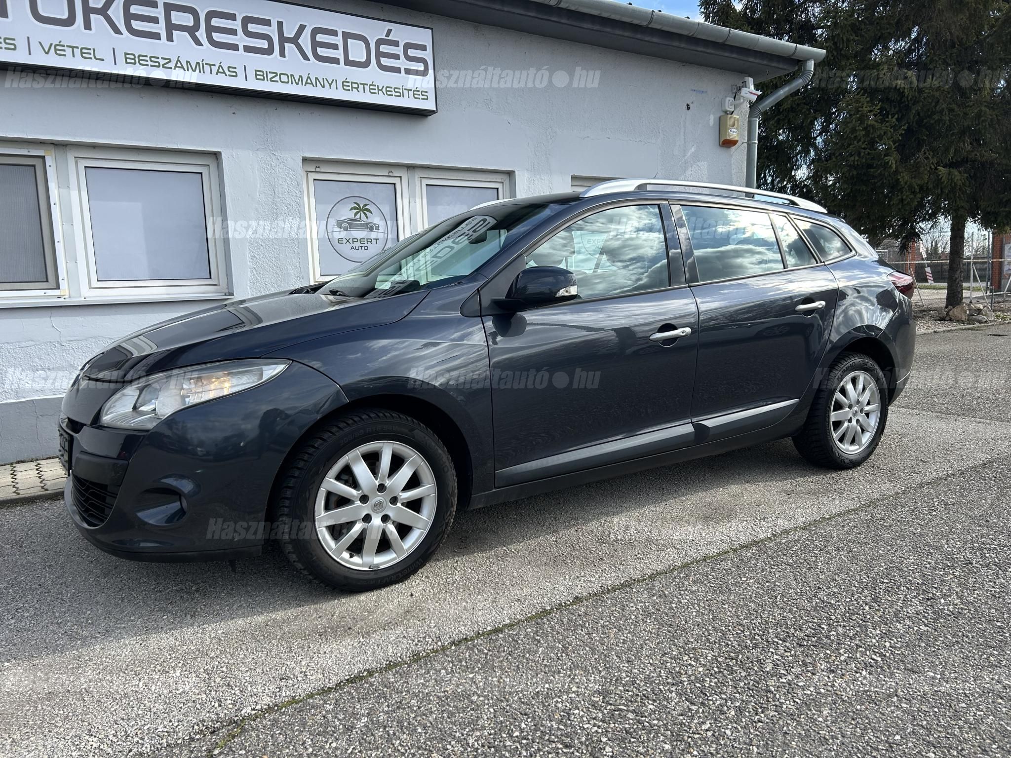 RENAULT MEGANE 2009/11 - 1
