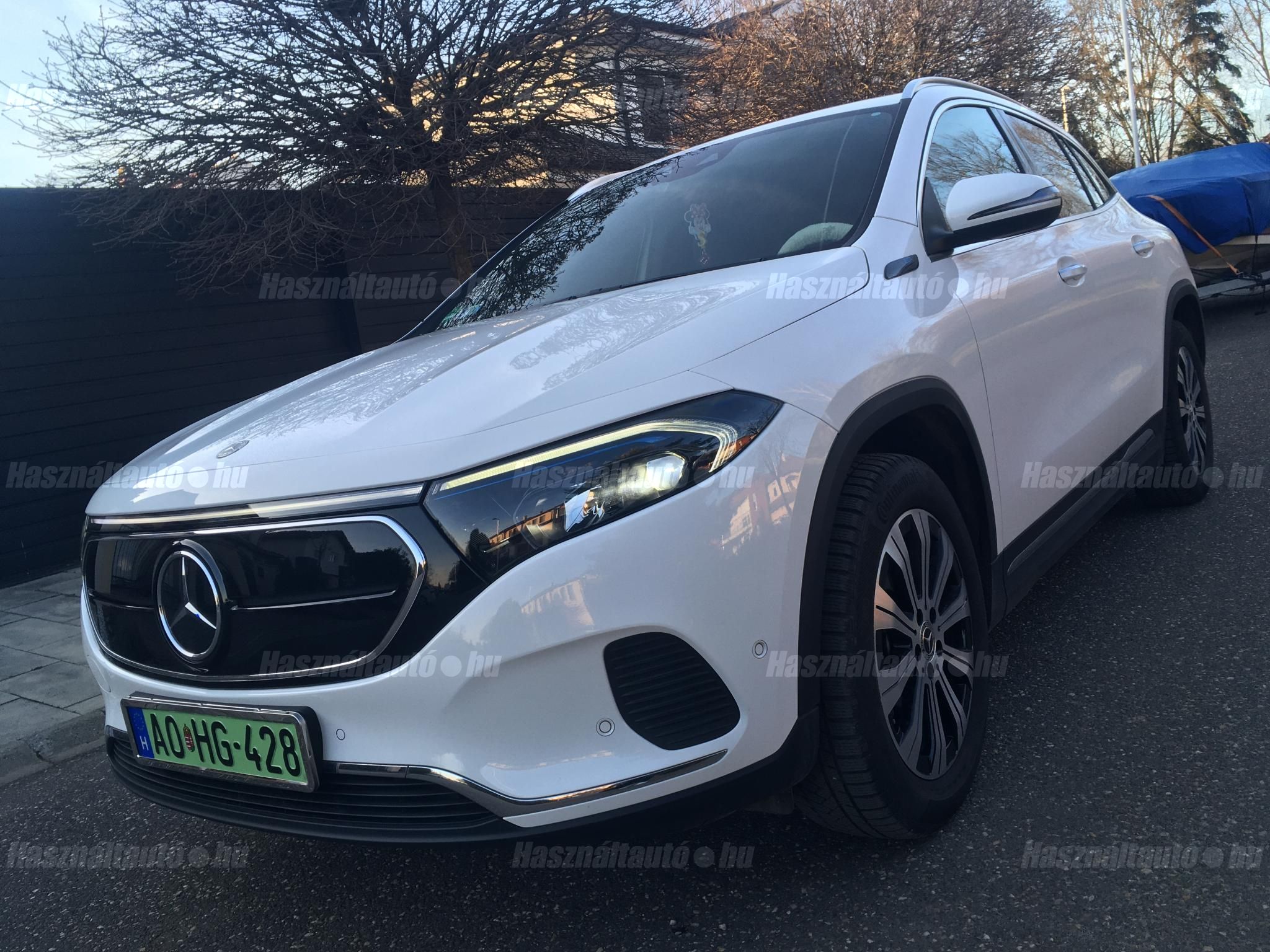 MERCEDES-BENZ EQA 2022/10 - 1