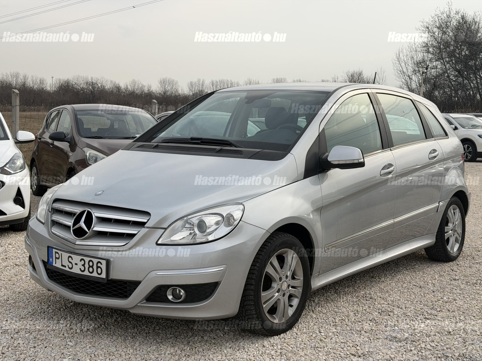 MERCEDES-BENZ B 200 2010/5 - 1