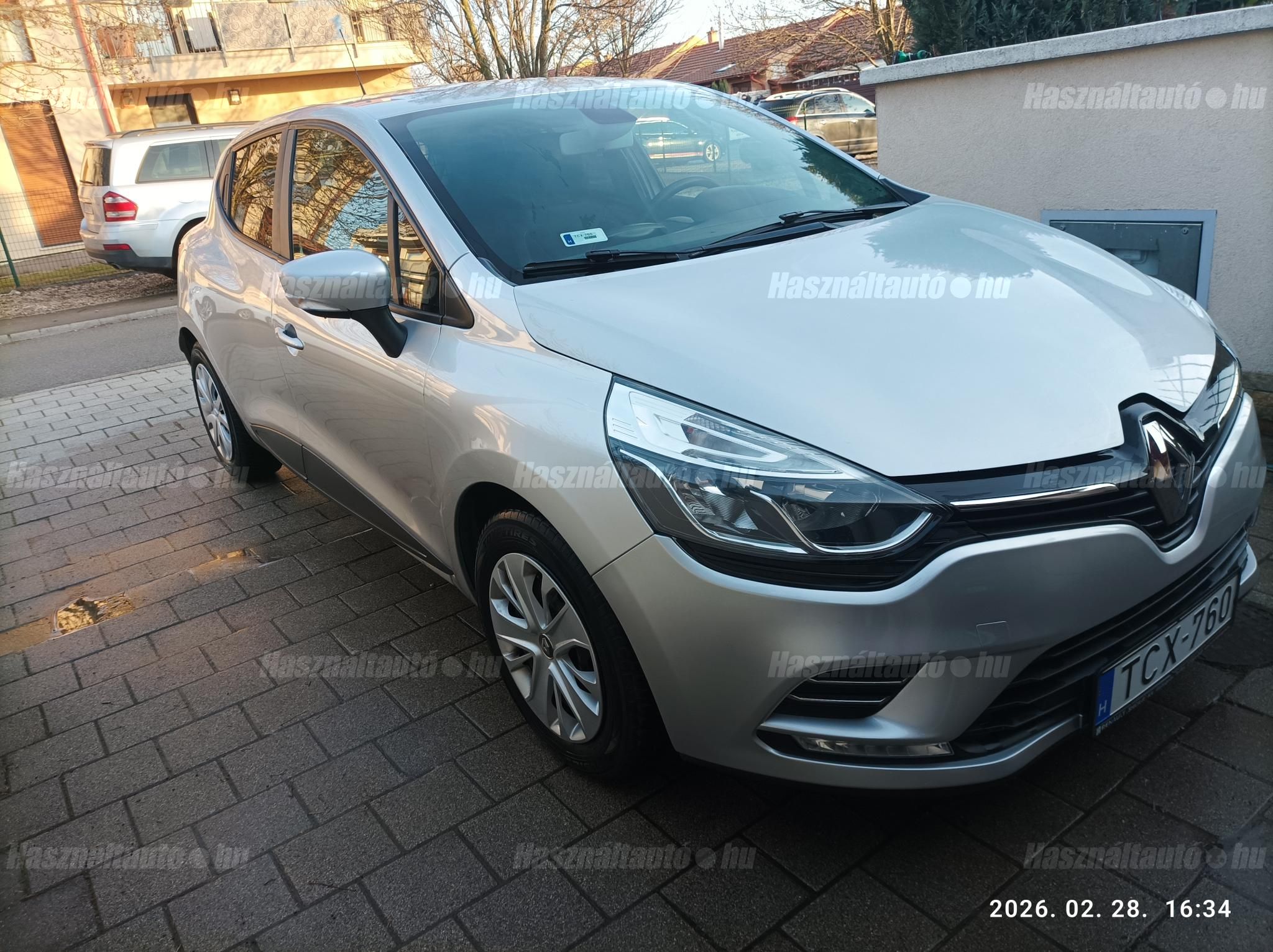 RENAULT CLIO 2018/8 - 1