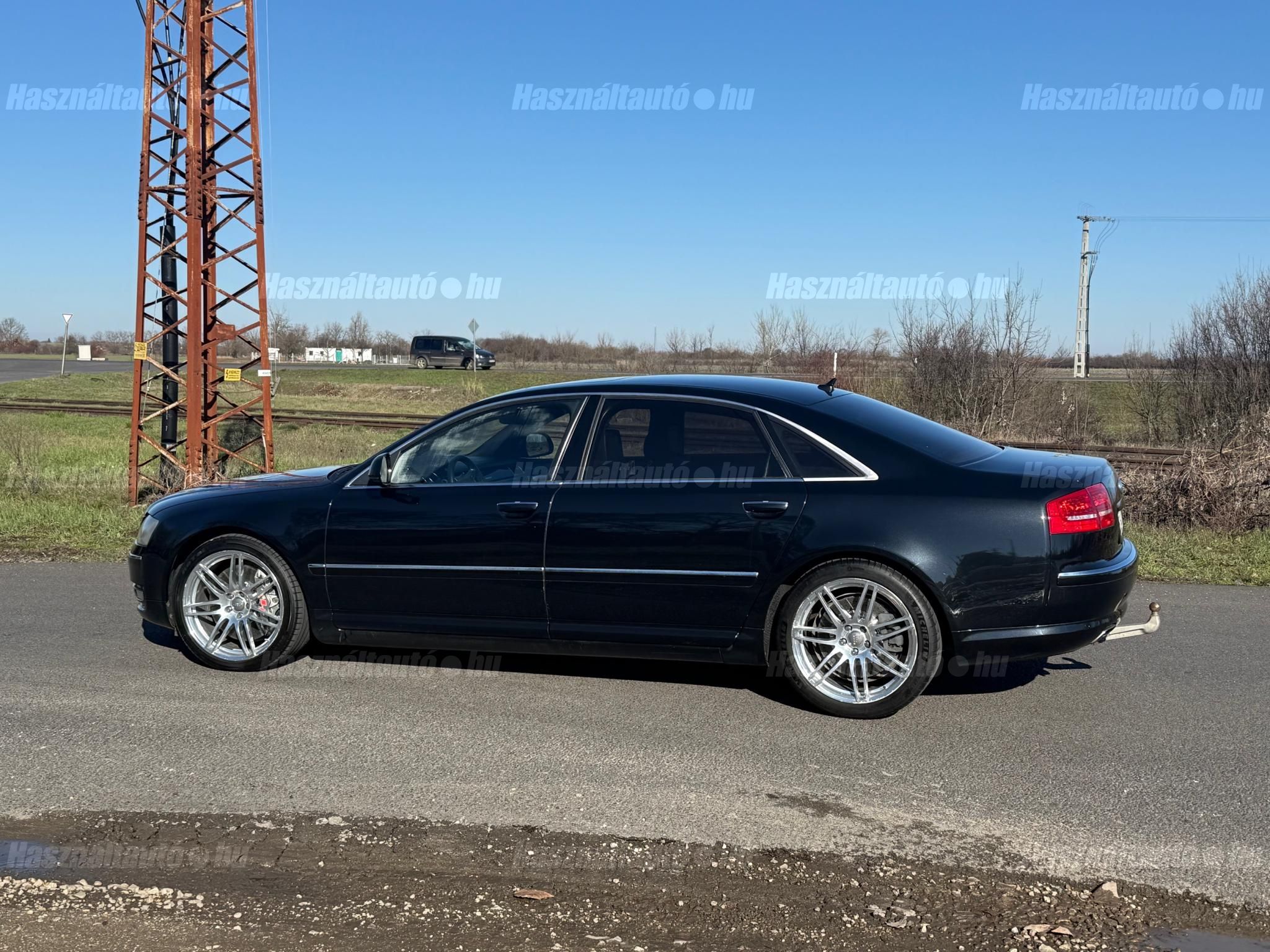 AUDI A8 2008 - 1