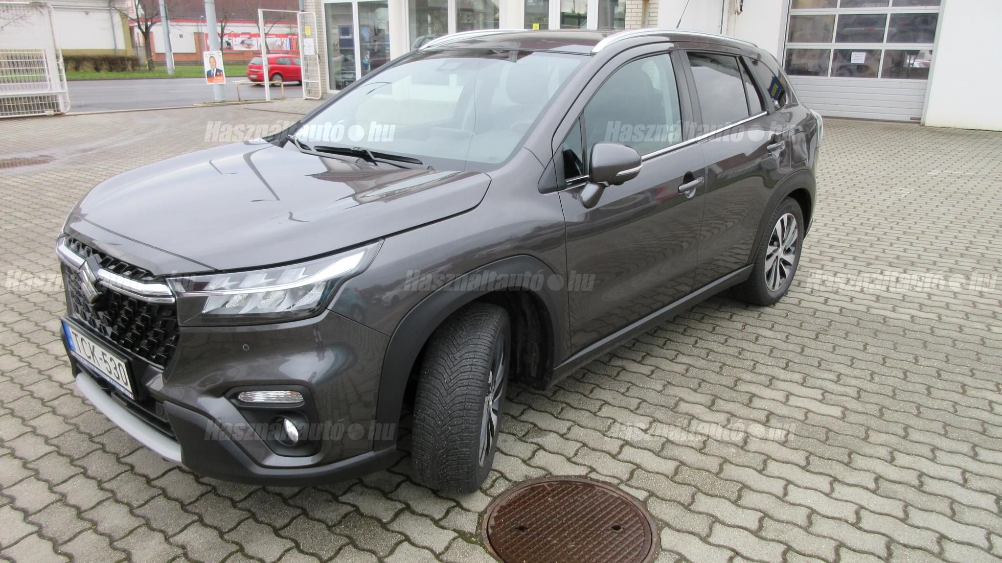 SUZUKI S-CROSS 2022/2 - 1