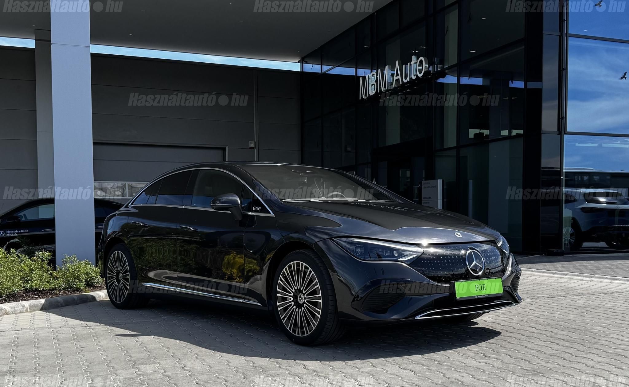MERCEDES-BENZ EQE 2026 - 1