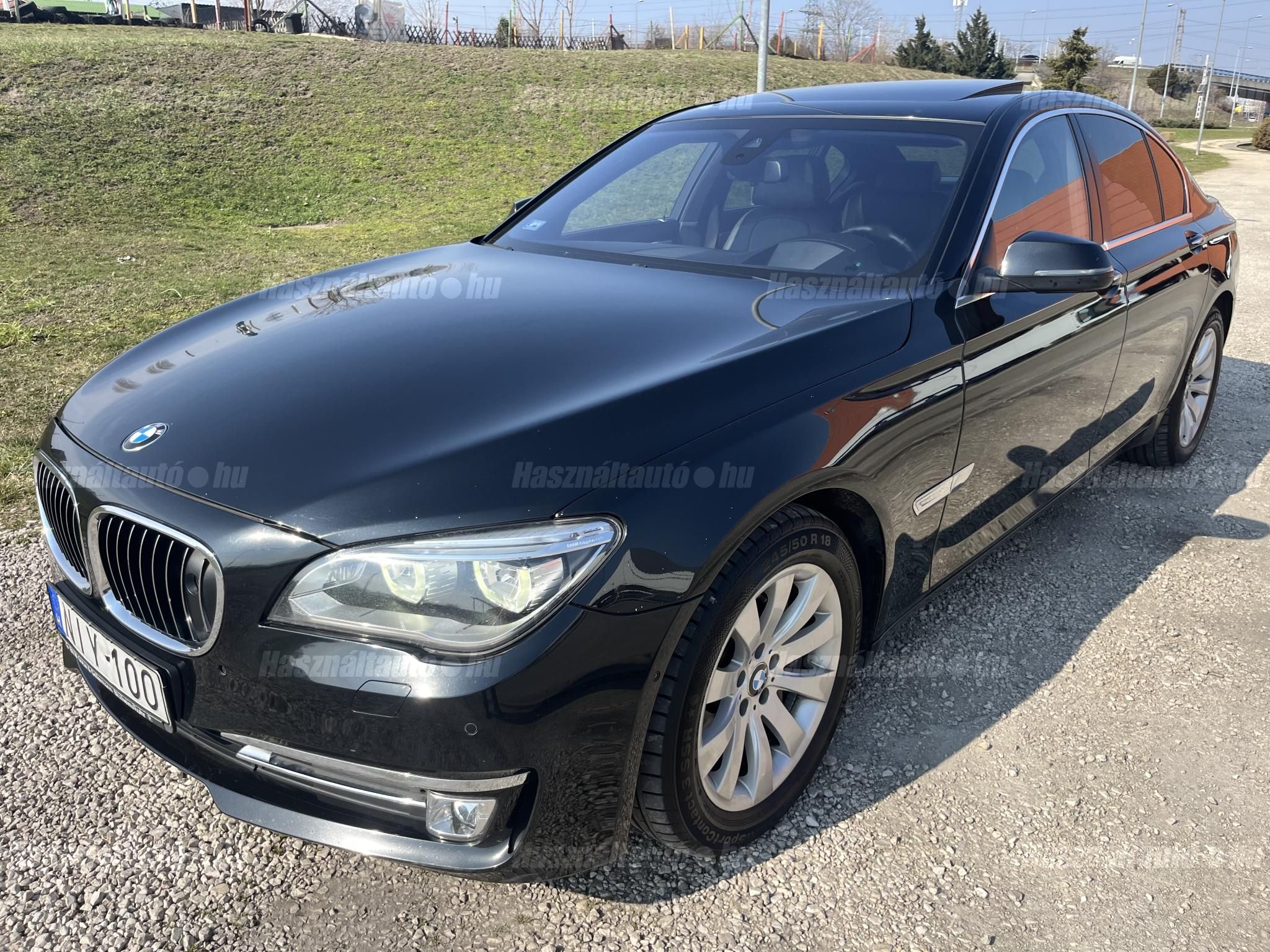 BMW 750 2014/4 - 1