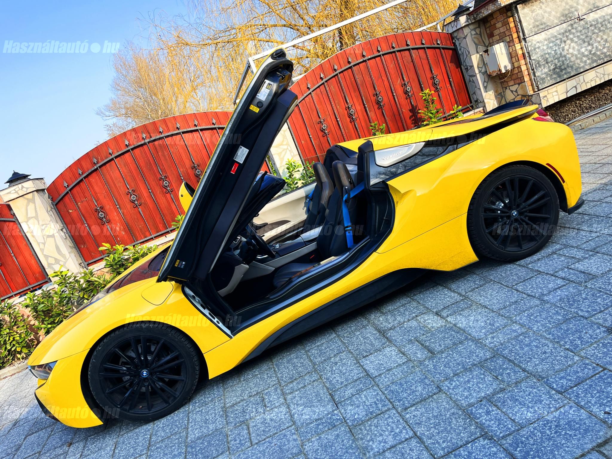 BMW I8 2019/12 - 1