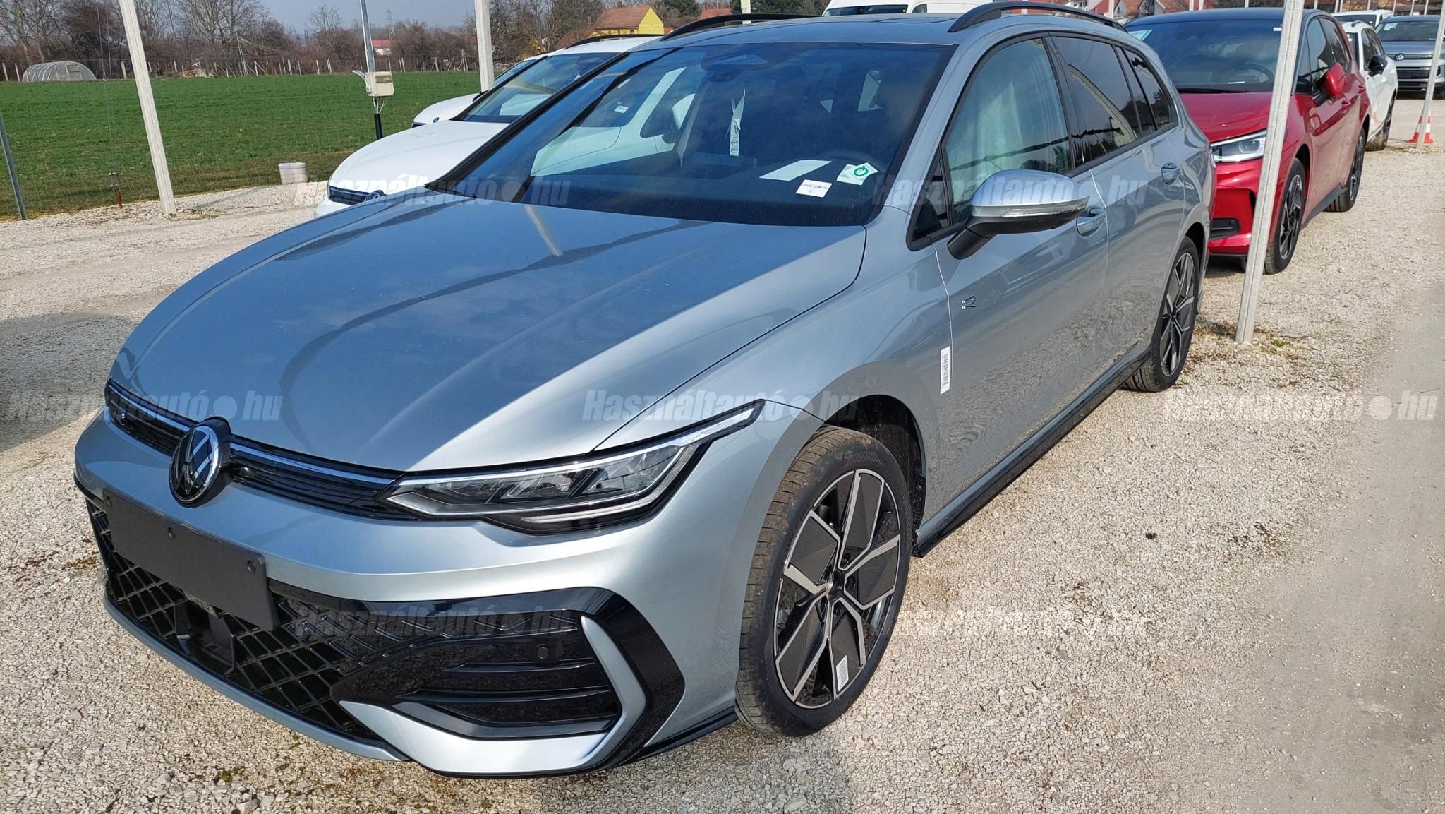 VOLKSWAGEN GOLF VIII 2026/1 - 1