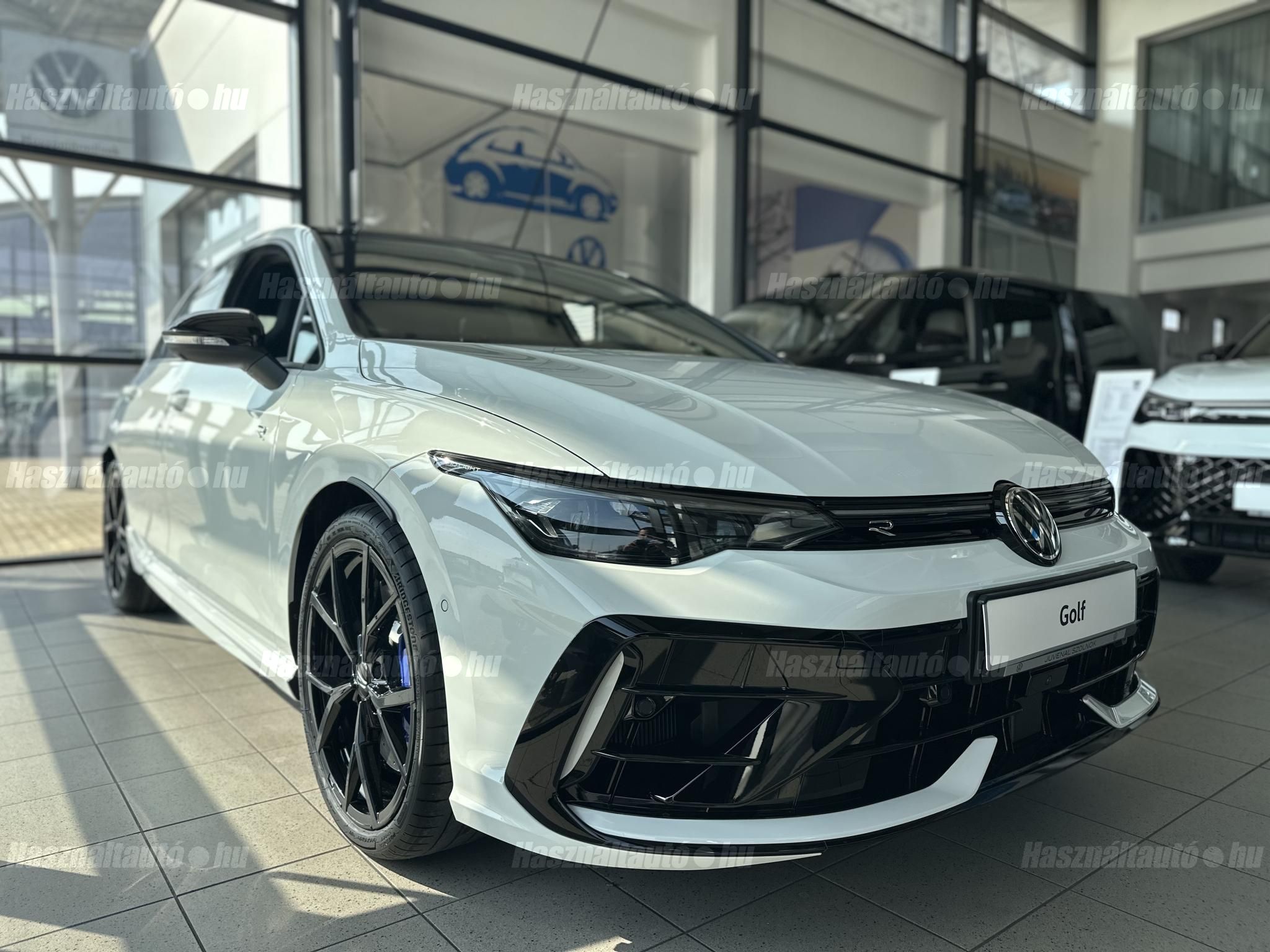 VOLKSWAGEN GOLF 2026/3 - 1