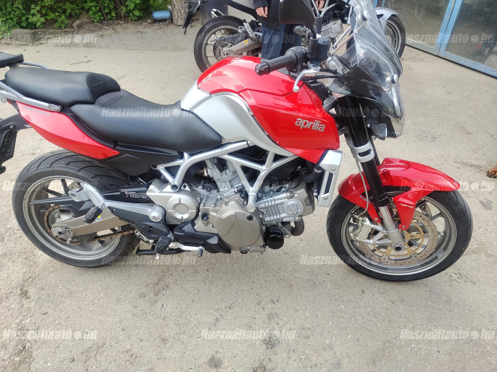 APRILIA MANA 2008/8 - 1