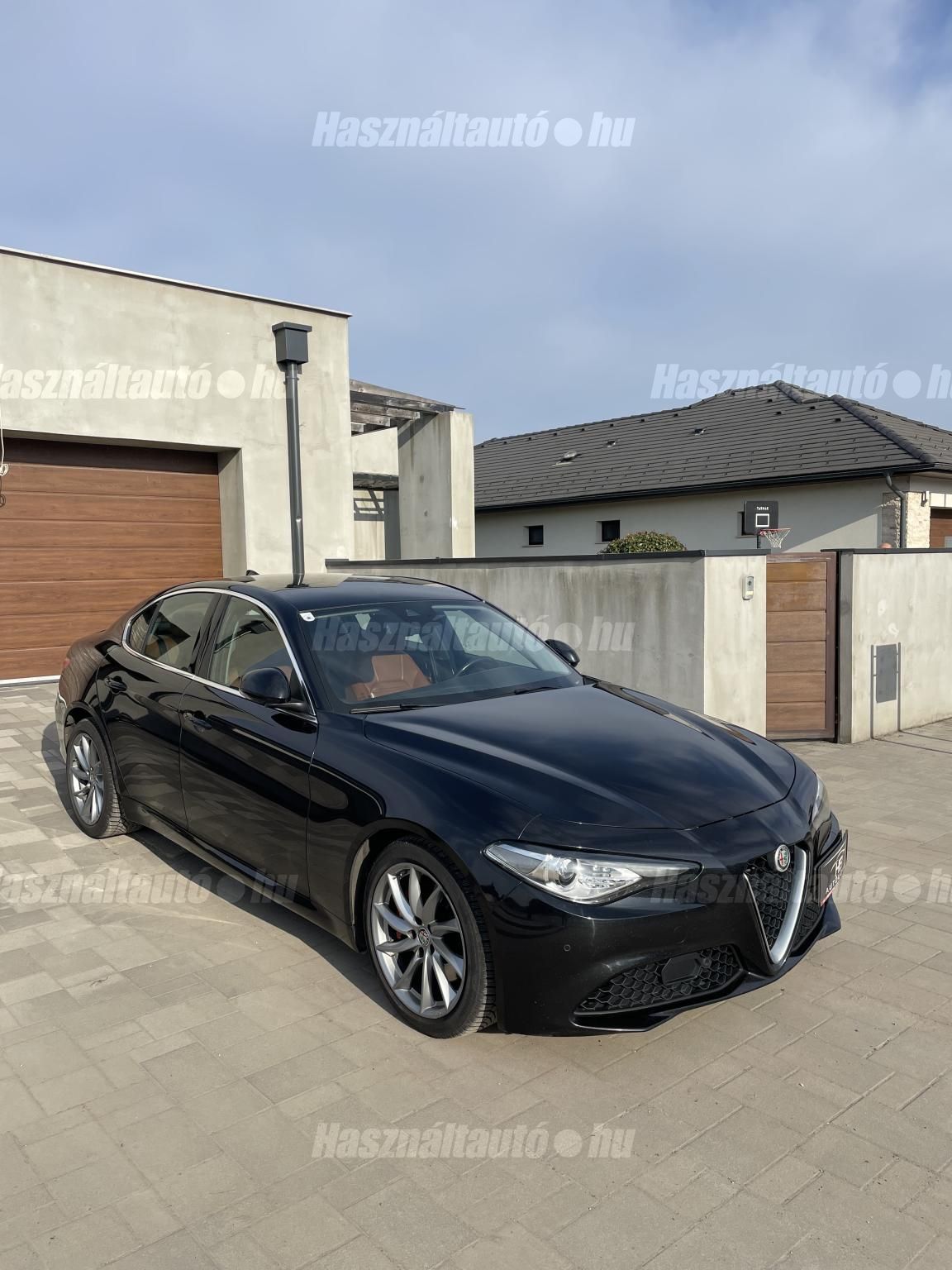 ALFA ROMEO GIULIA 2018/5 - 1