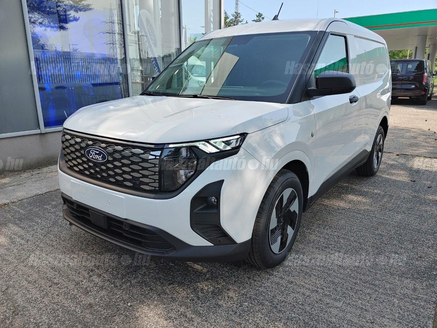 FORD COURIER 2026 - 1