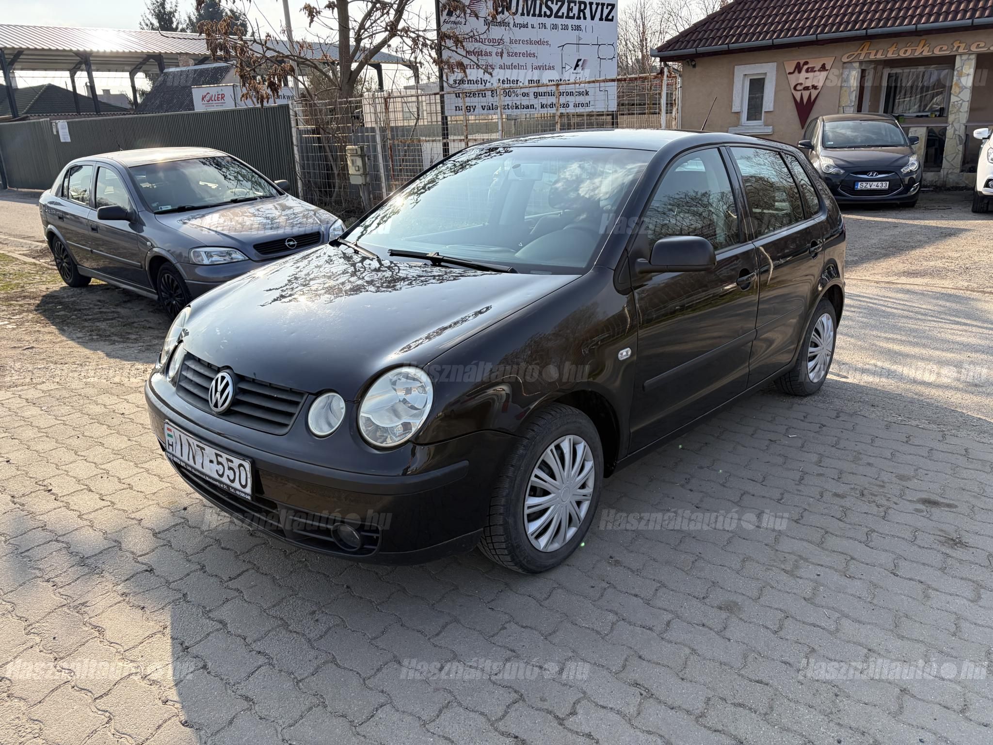 VOLKSWAGEN POLO 2003/4 - 1