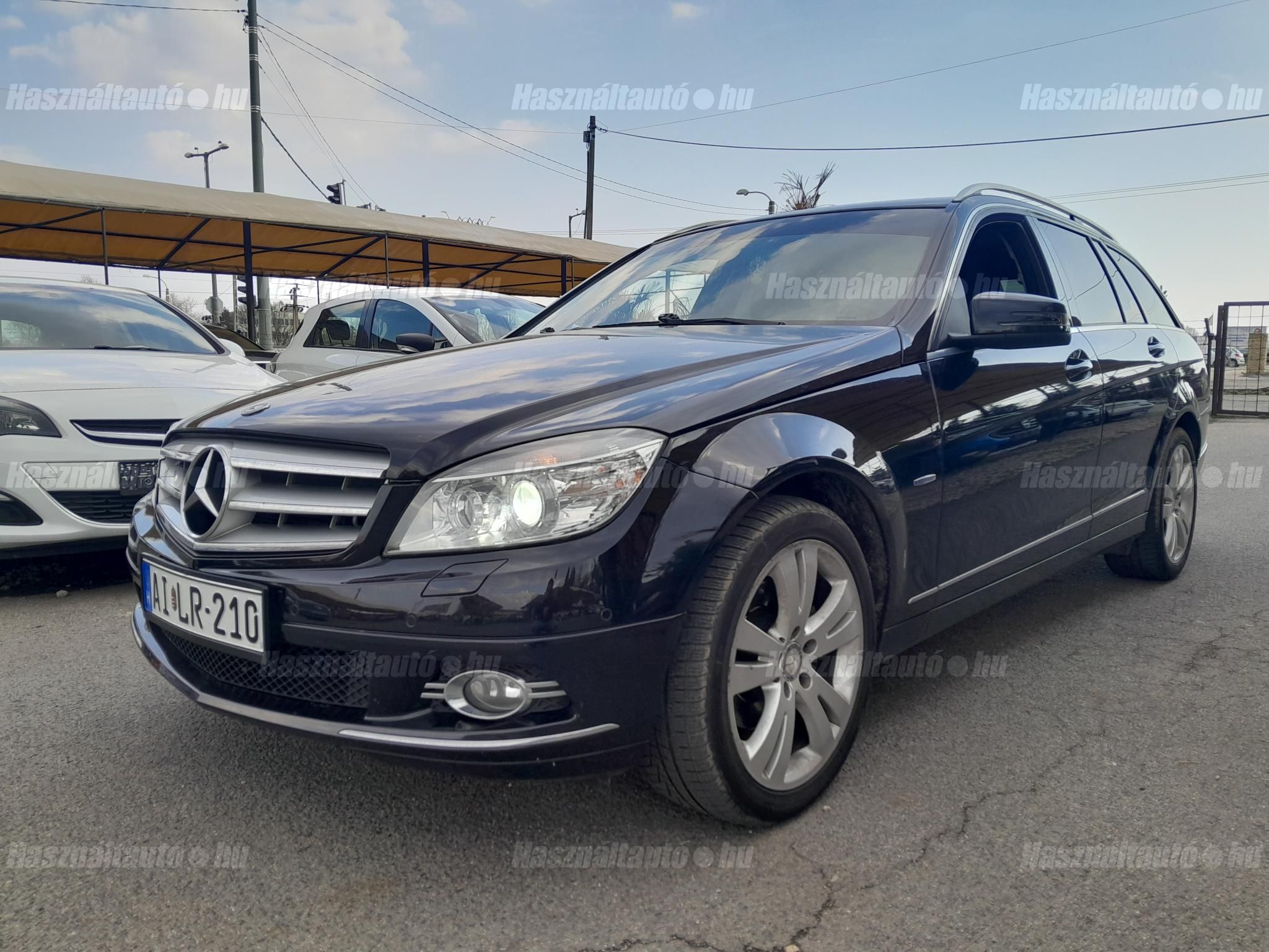 MERCEDES-BENZ C 250 2009/10 - 1