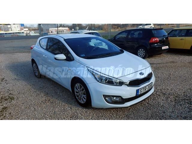 KIA CEE'D 2015/1 - 1