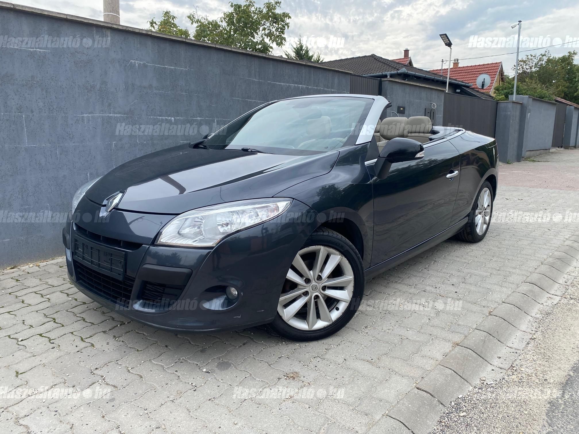 RENAULT MEGANE 2011/6 - 1