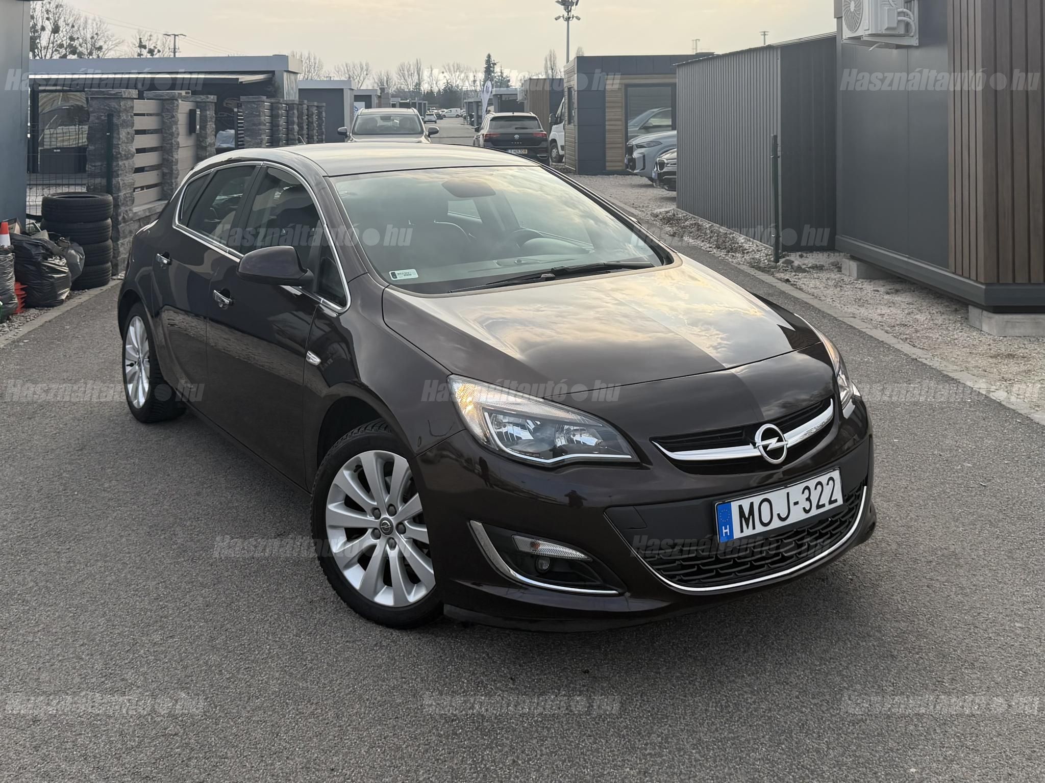 OPEL ASTRA J 2013/10 - 1