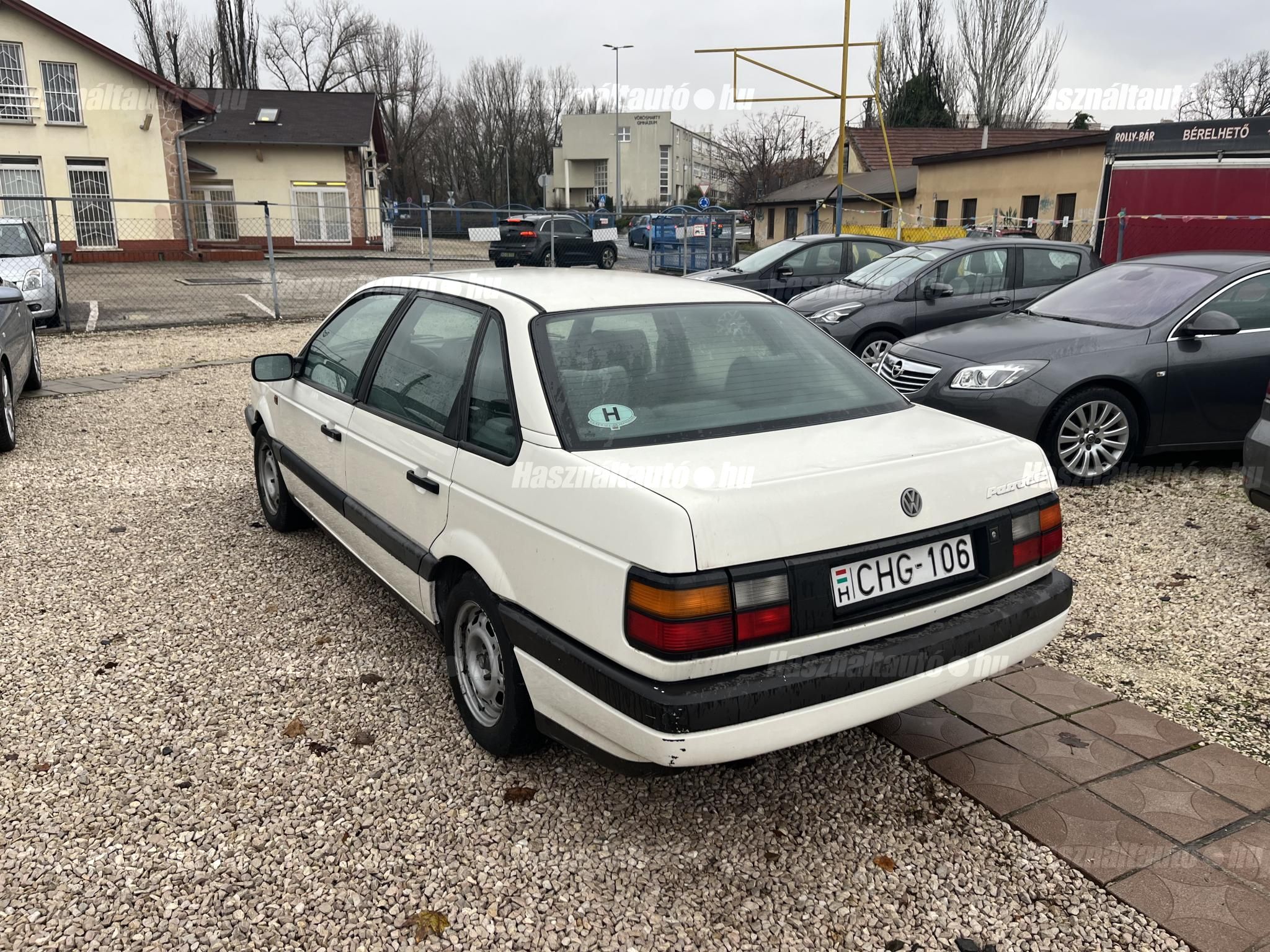 VOLKSWAGEN PASSAT 1991/11 - 1