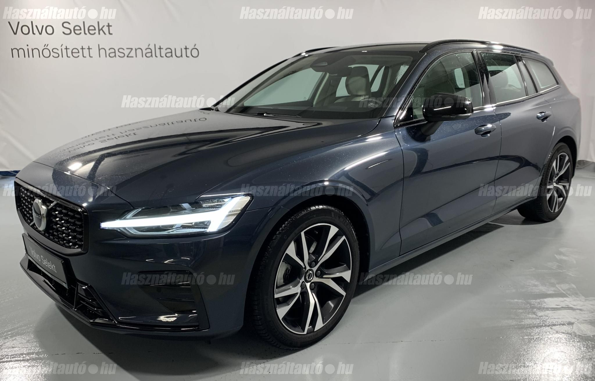 VOLVO V60 2025/3 - 1