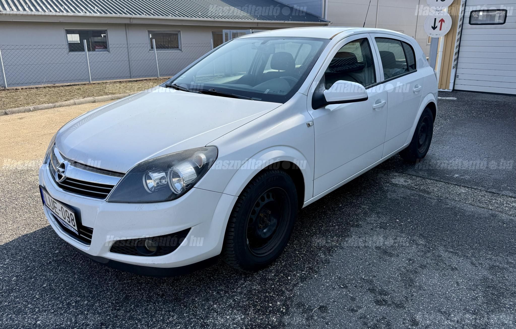 OPEL ASTRA H 2011/1 - 1