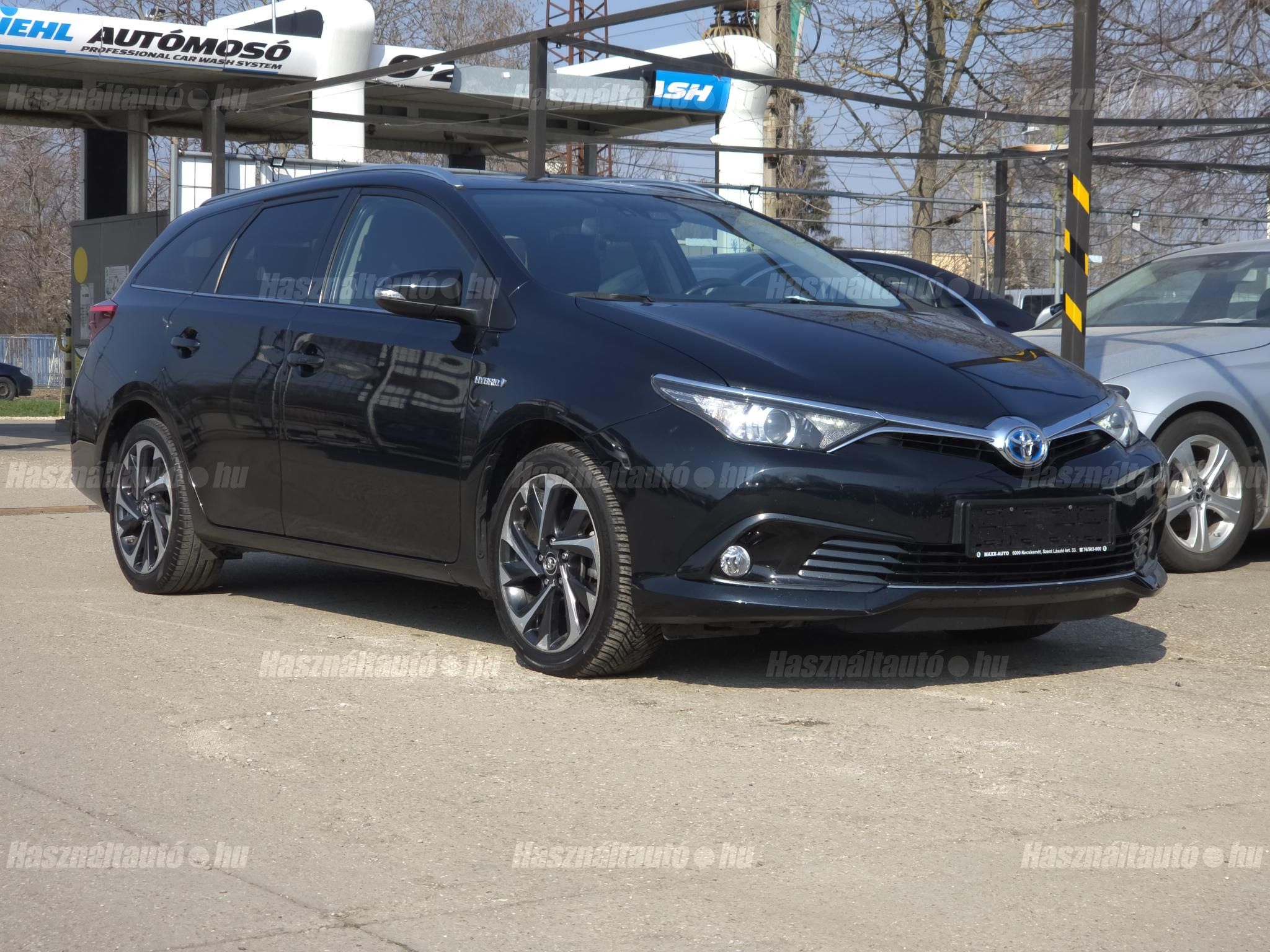 TOYOTA AURIS 2015/11 - 1