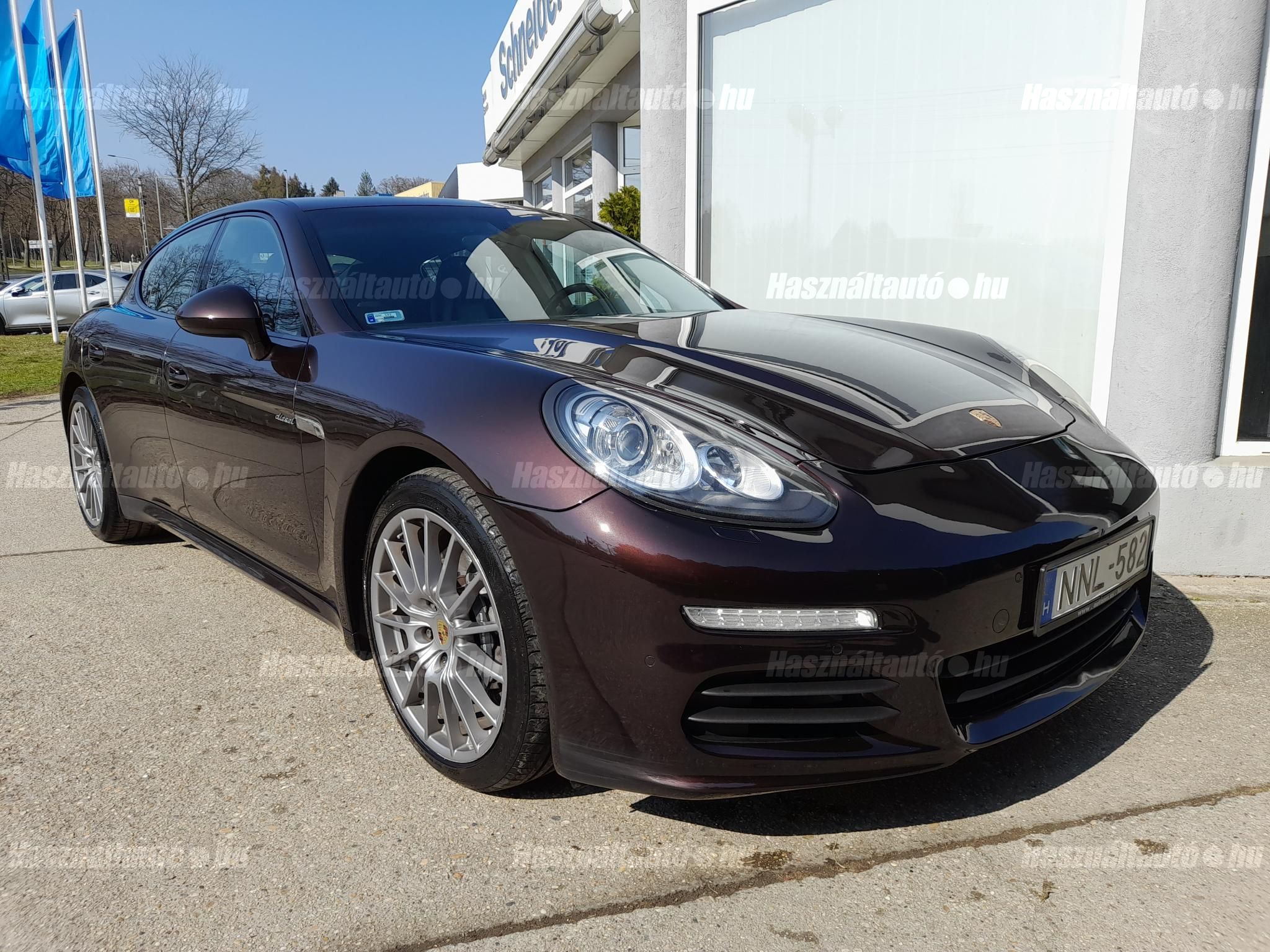 PORSCHE PANAMERA 2014/6 - 1