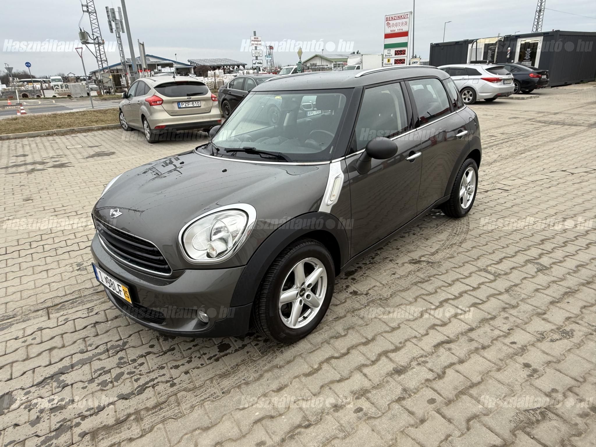 MINI COUNTRYMAN 2011/6 - 1