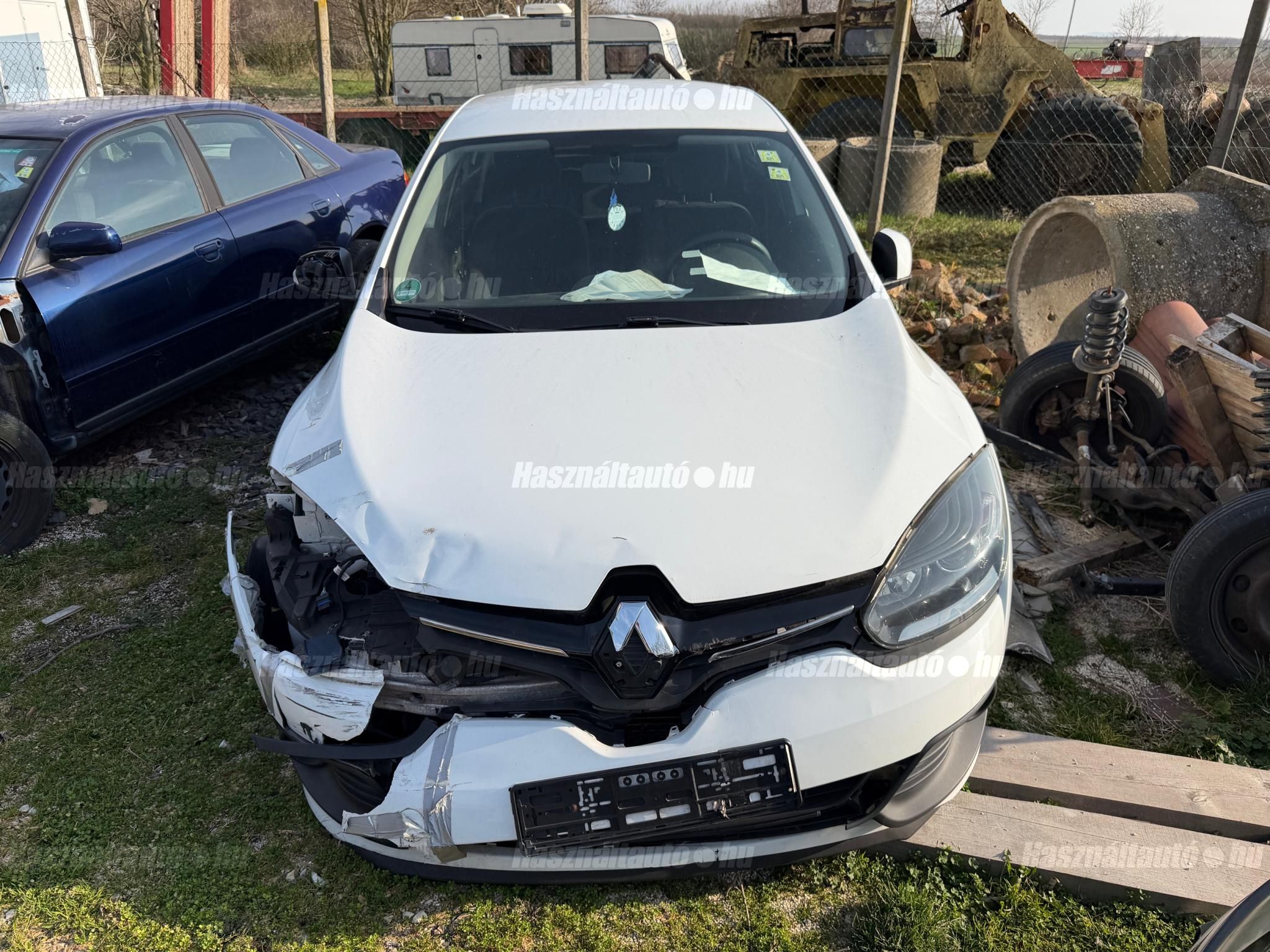 RENAULT MEGANE 2015/5 - 1