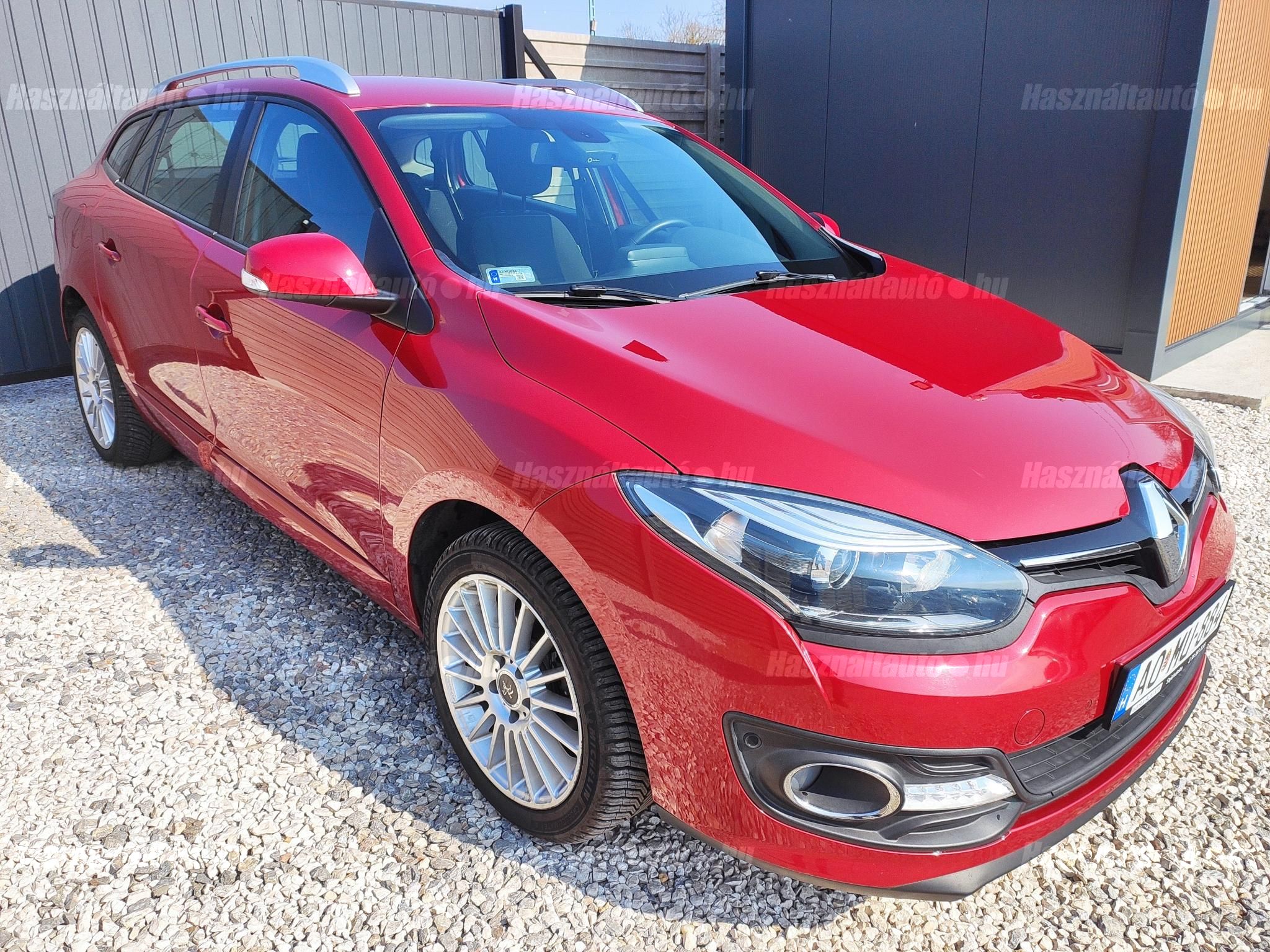 RENAULT MEGANE 2014/3 - 1