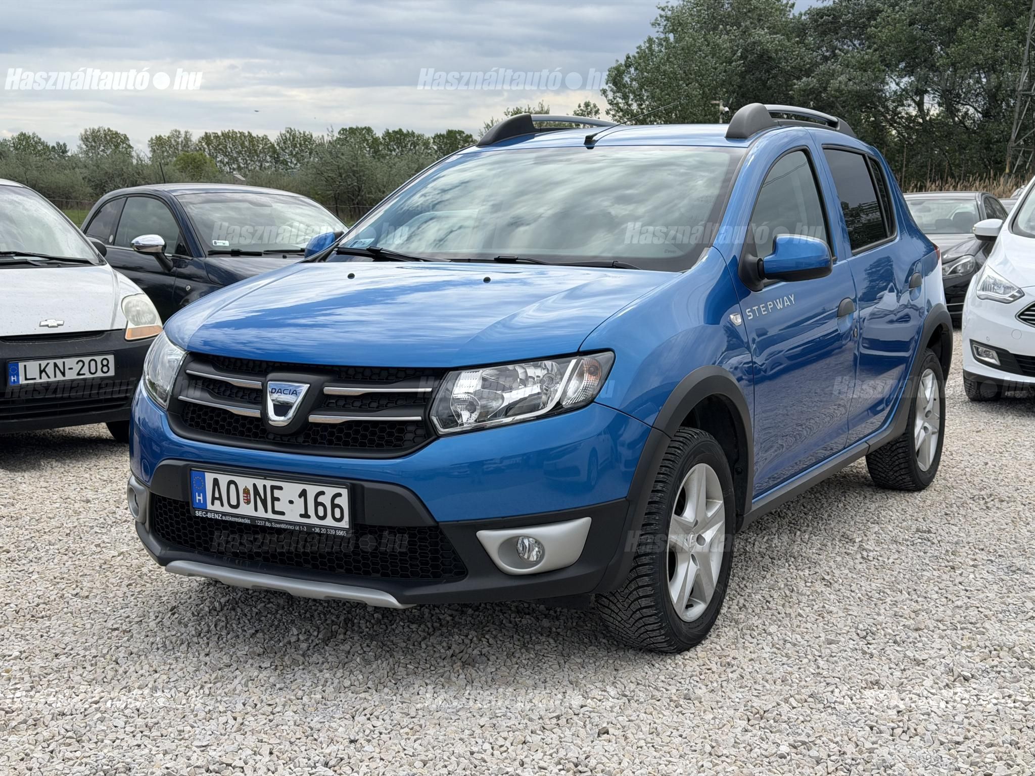 DACIA SANDERO 2016/1 - 1