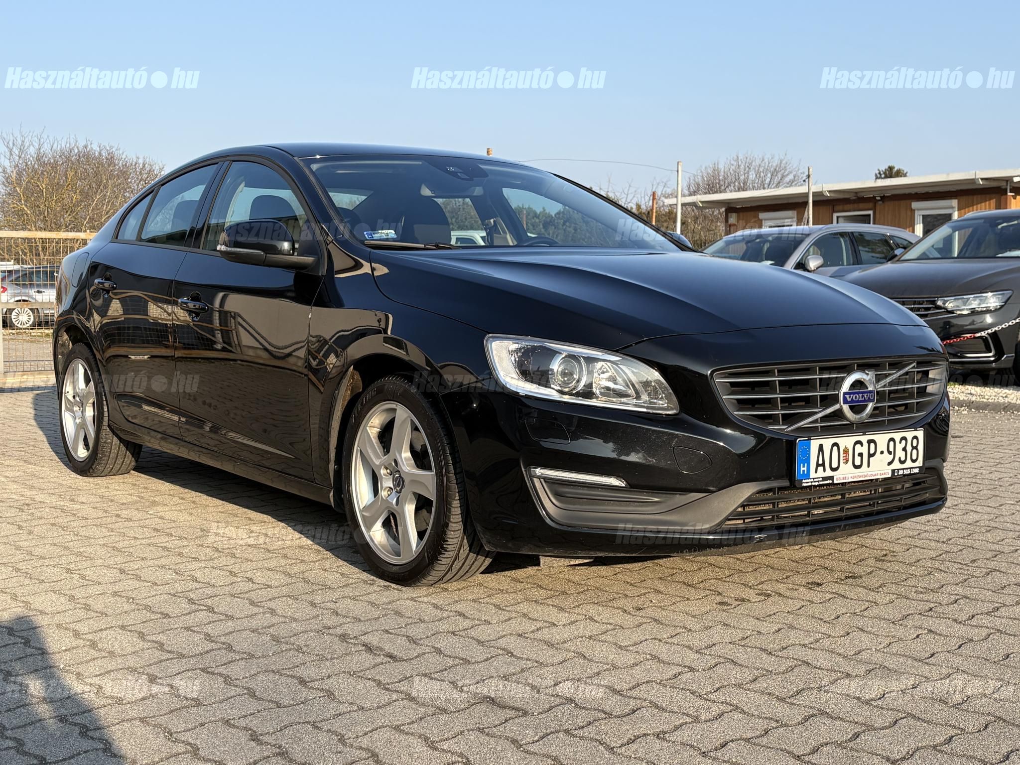 VOLVO S60 2014/5 - 1