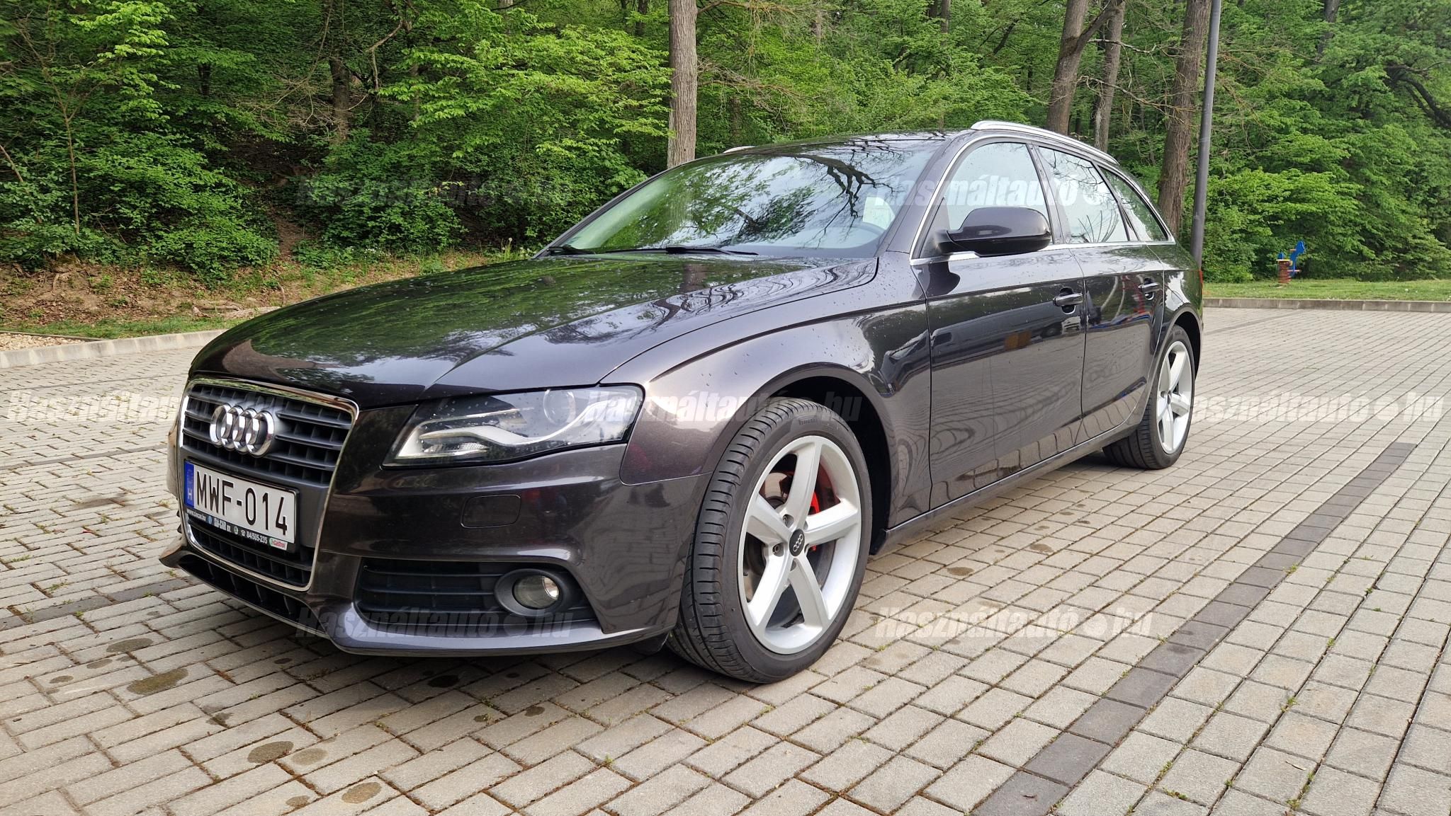 AUDI A4 2011/5 - 1