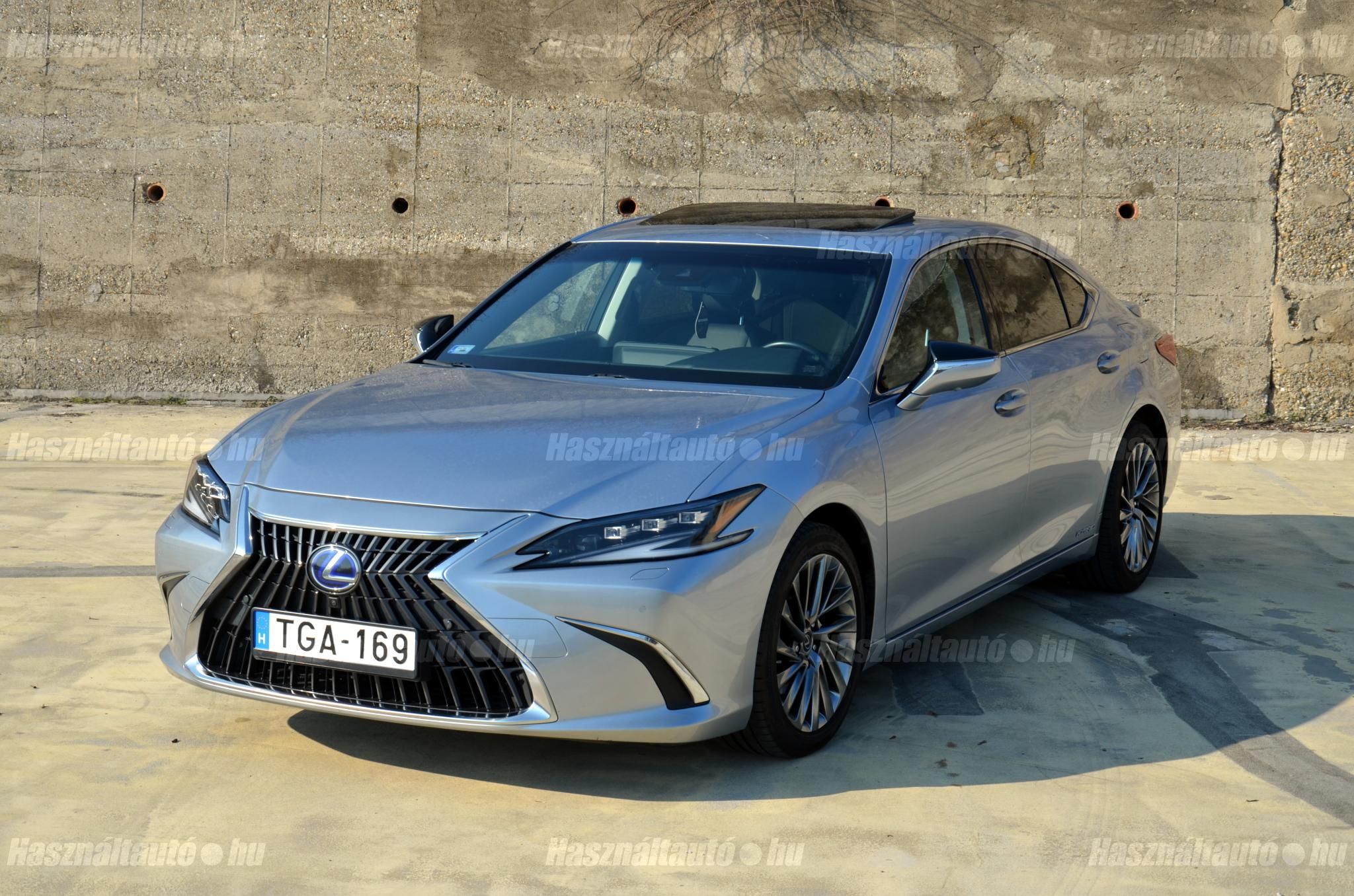 LEXUS ES 2022/6 - 1