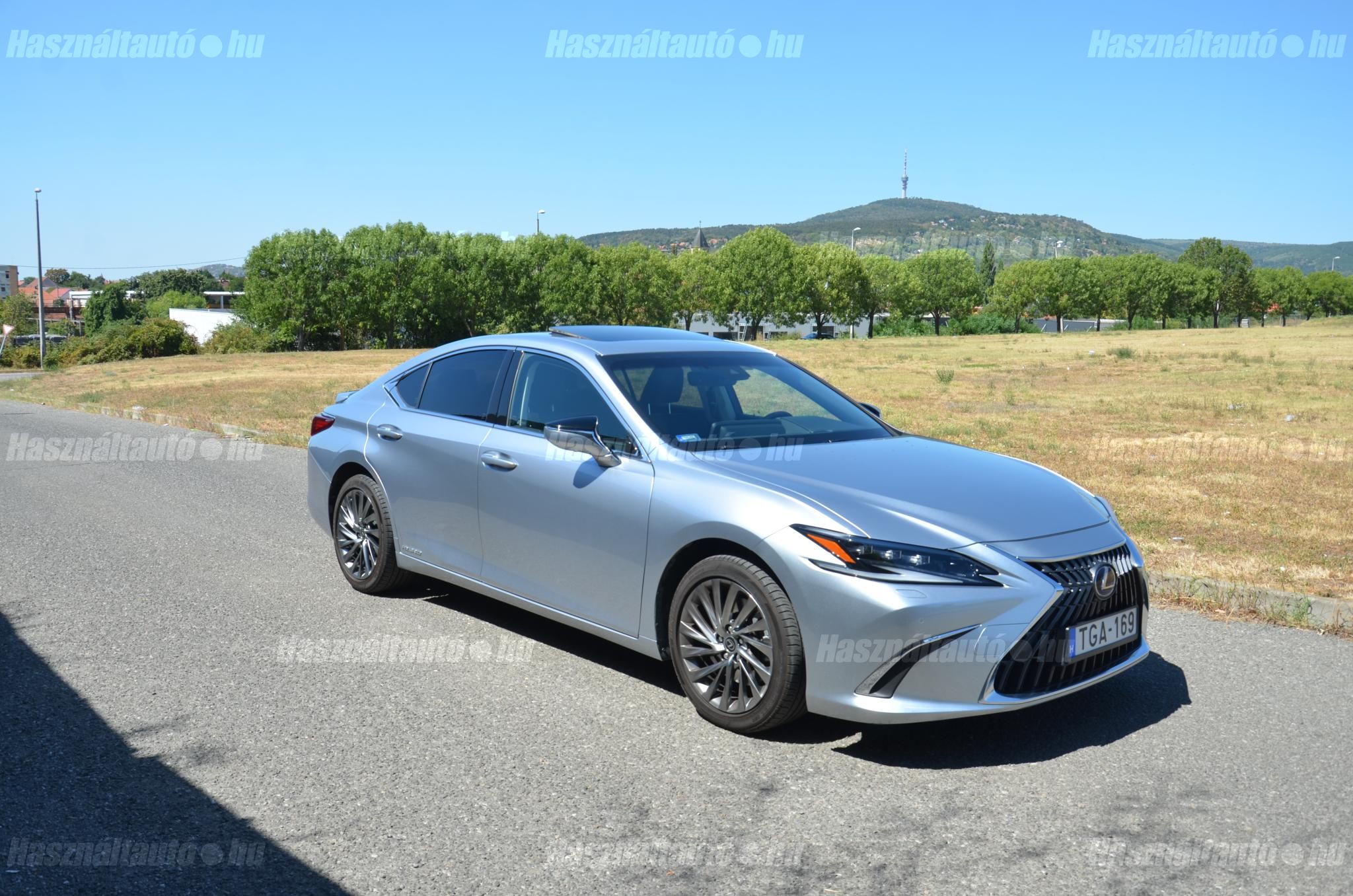 LEXUS ES 2022/6 - 1