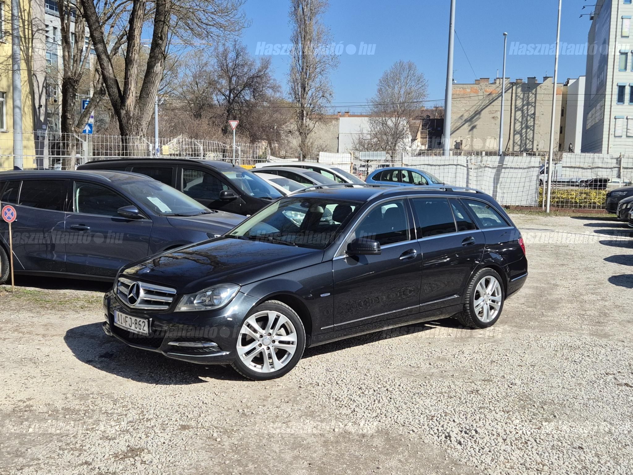 MERCEDES-BENZ C 180 2012/10 - 1