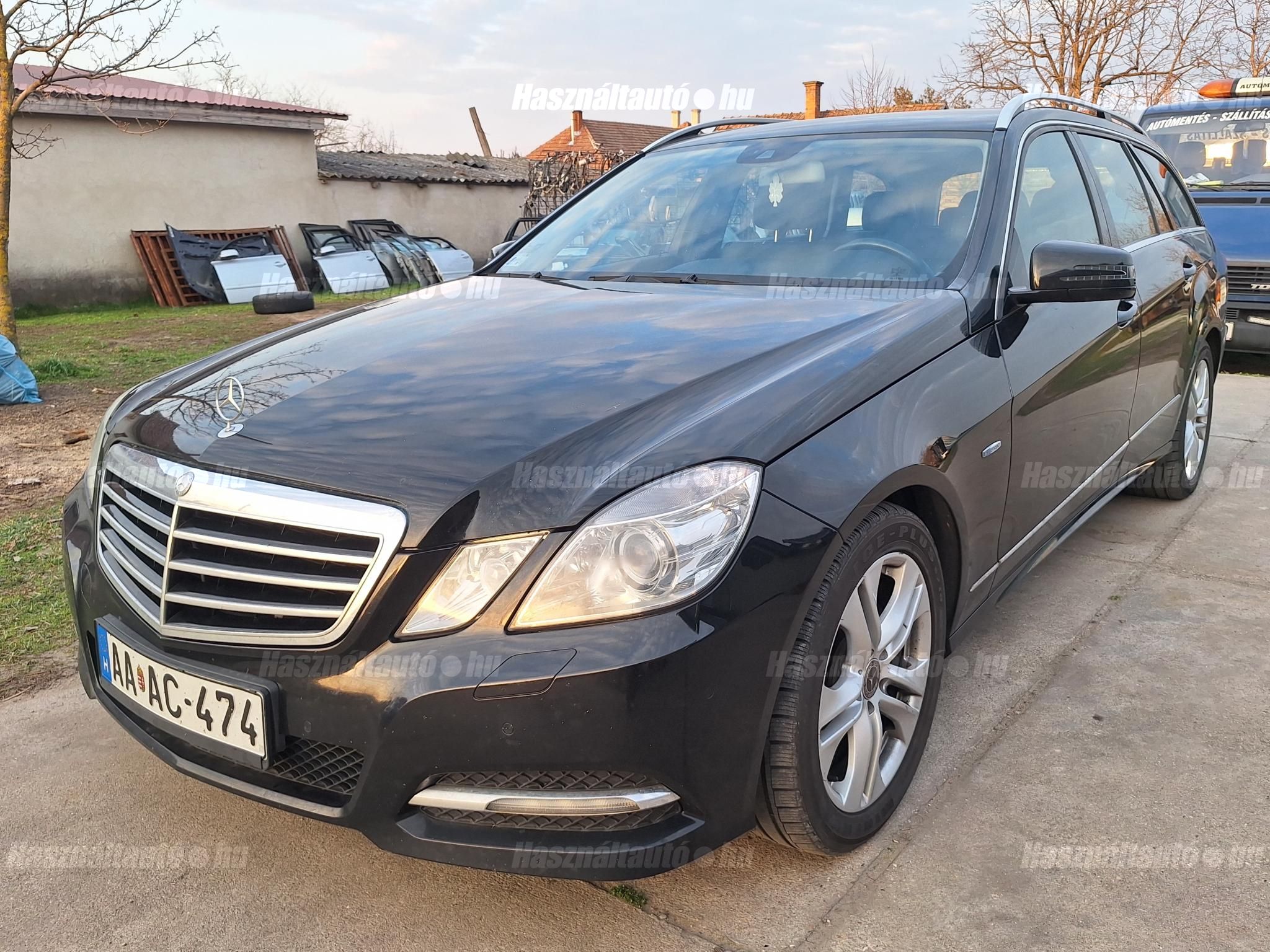 MERCEDES-BENZ E 250 2010/11 - 1