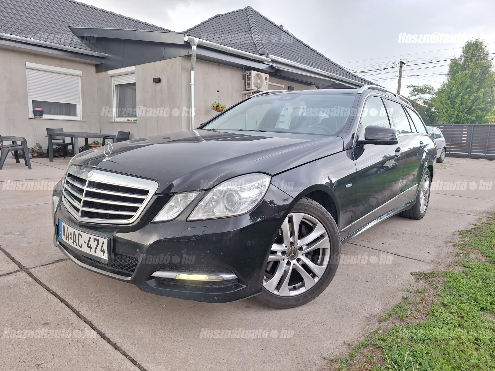 MERCEDES-BENZ E 250 2010/11 - 1