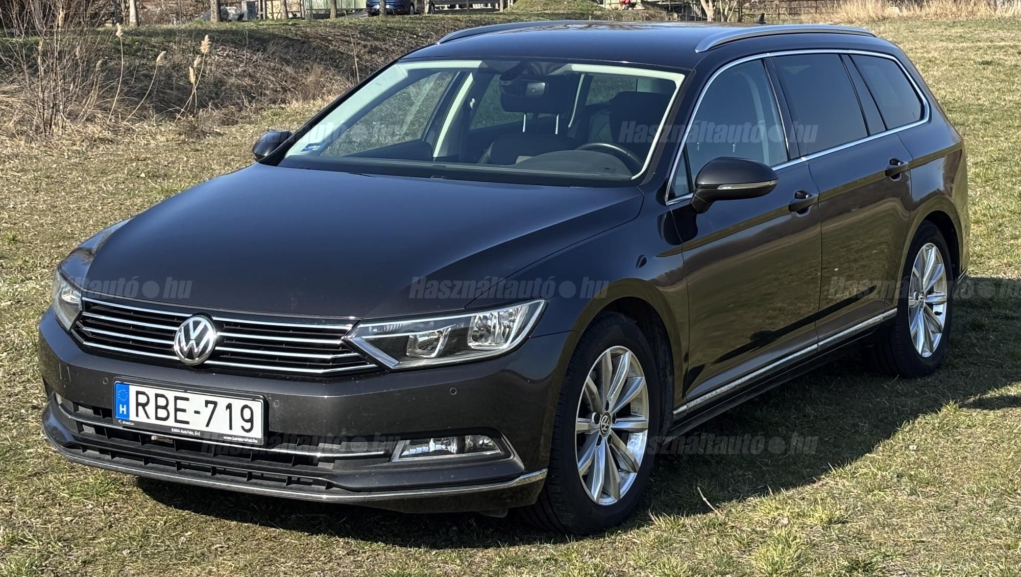 VOLKSWAGEN PASSAT 2018/11 - 1