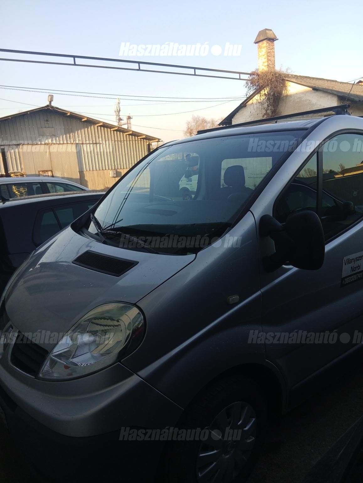 RENAULT TRAFIC 2010/1 - 1