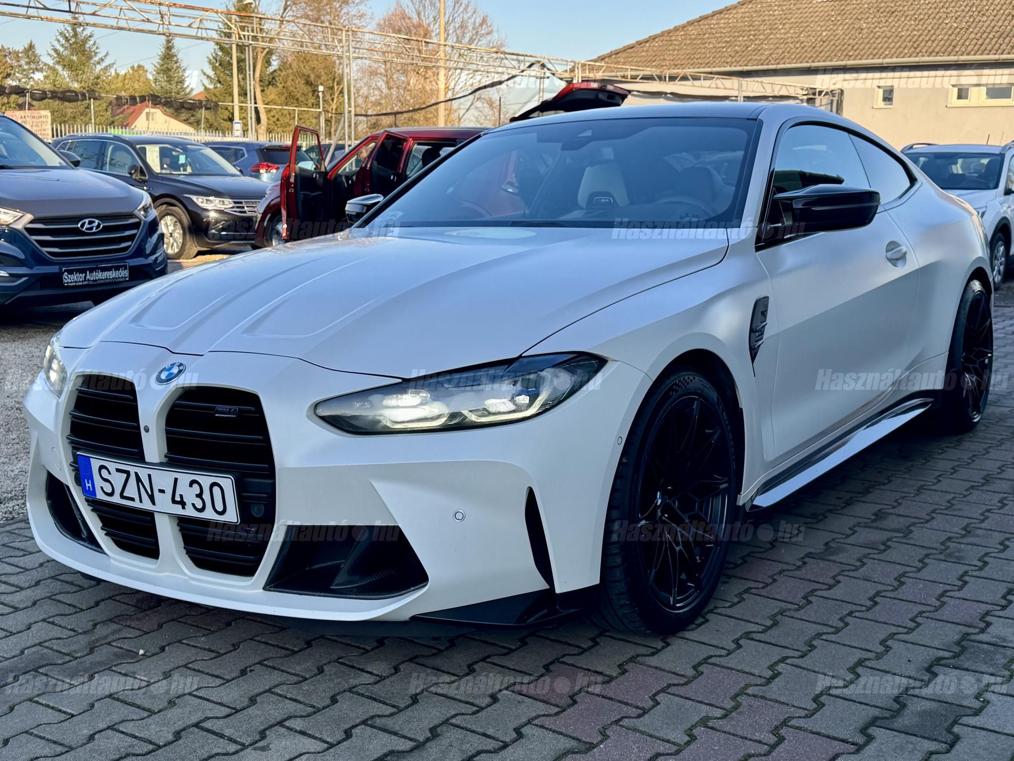 BMW M4 2021/12 - 1