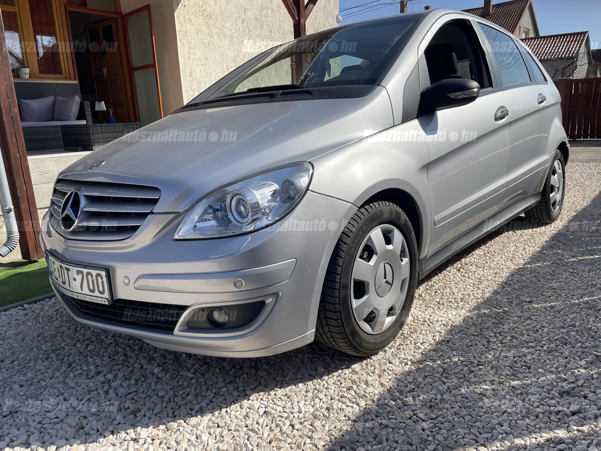 MERCEDES-BENZ B 180 2007/9 - 1