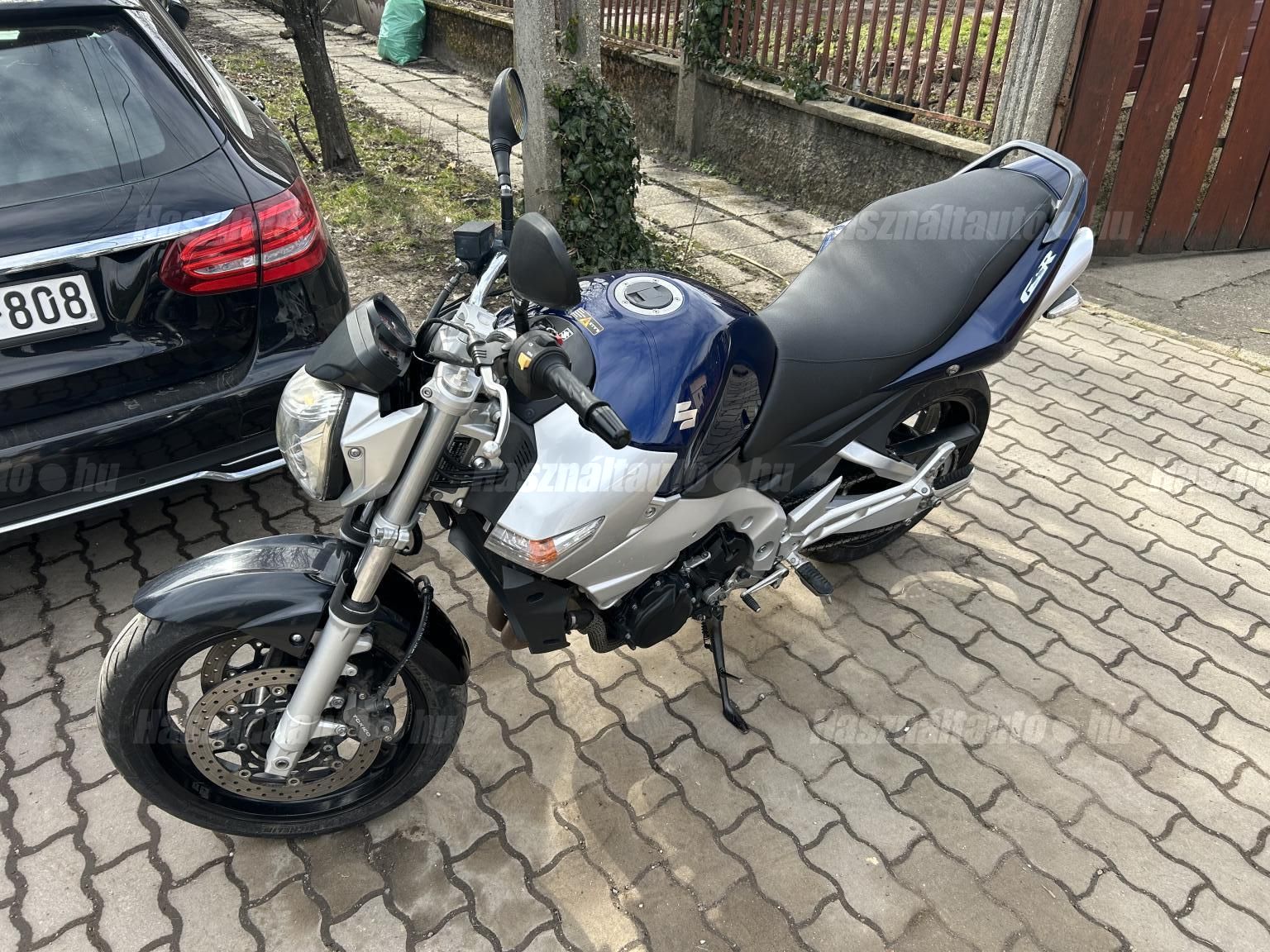SUZUKI GSR 600 2006/4 - 1