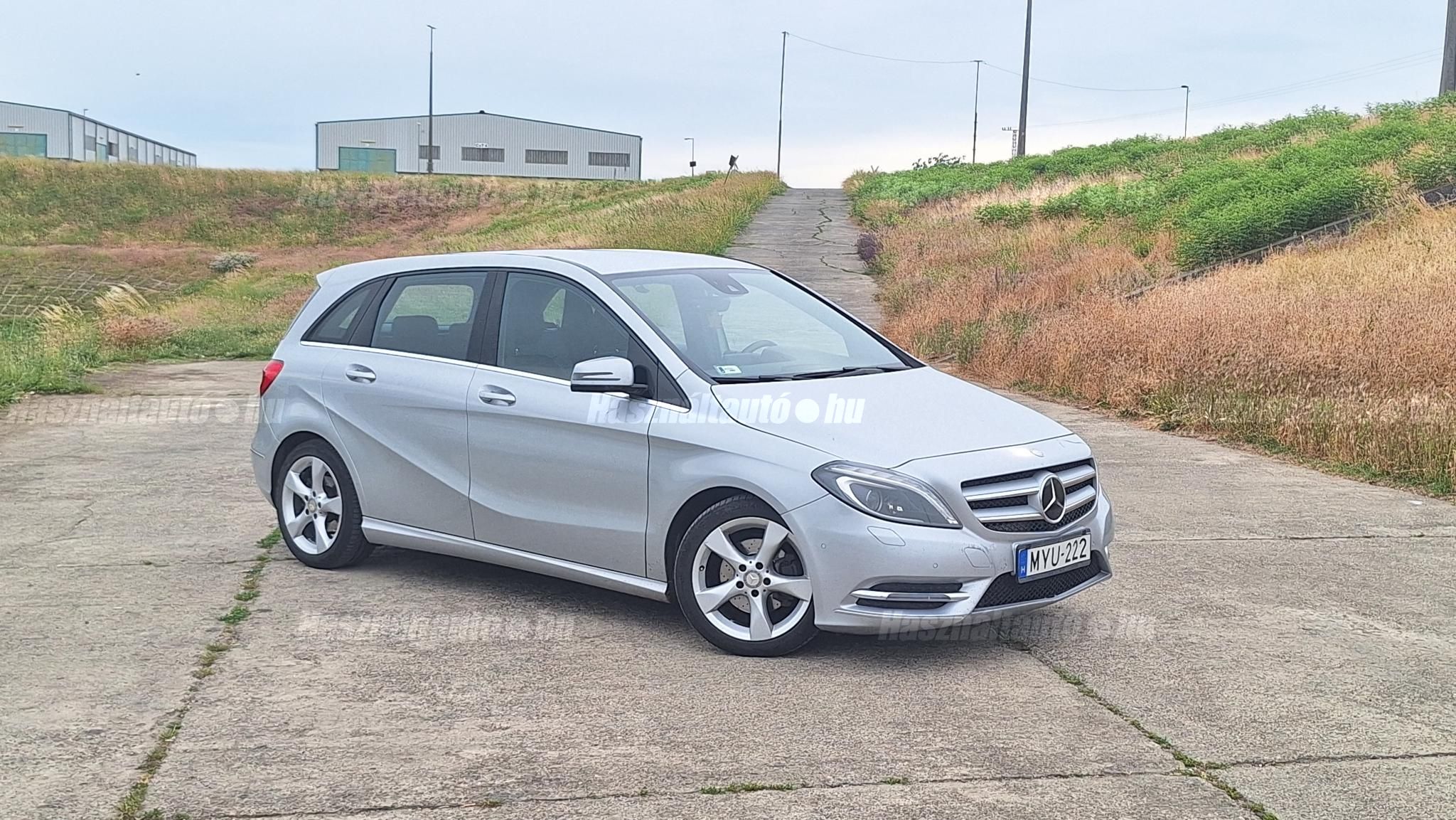 MERCEDES-BENZ B-OSZTÁLY 2013/9 - 1