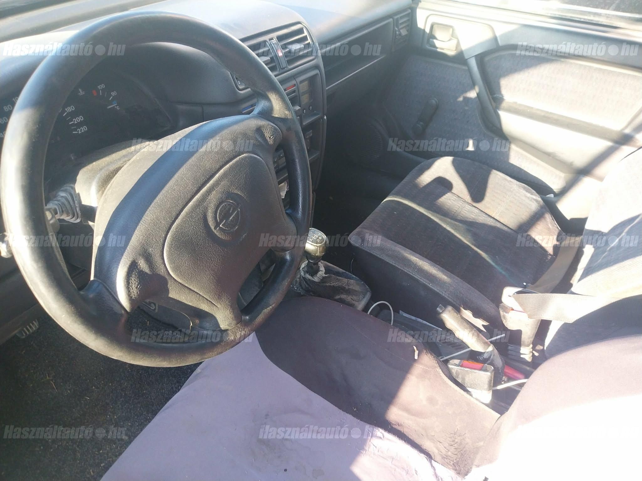OPEL VECTRA A 1995/7 - 1