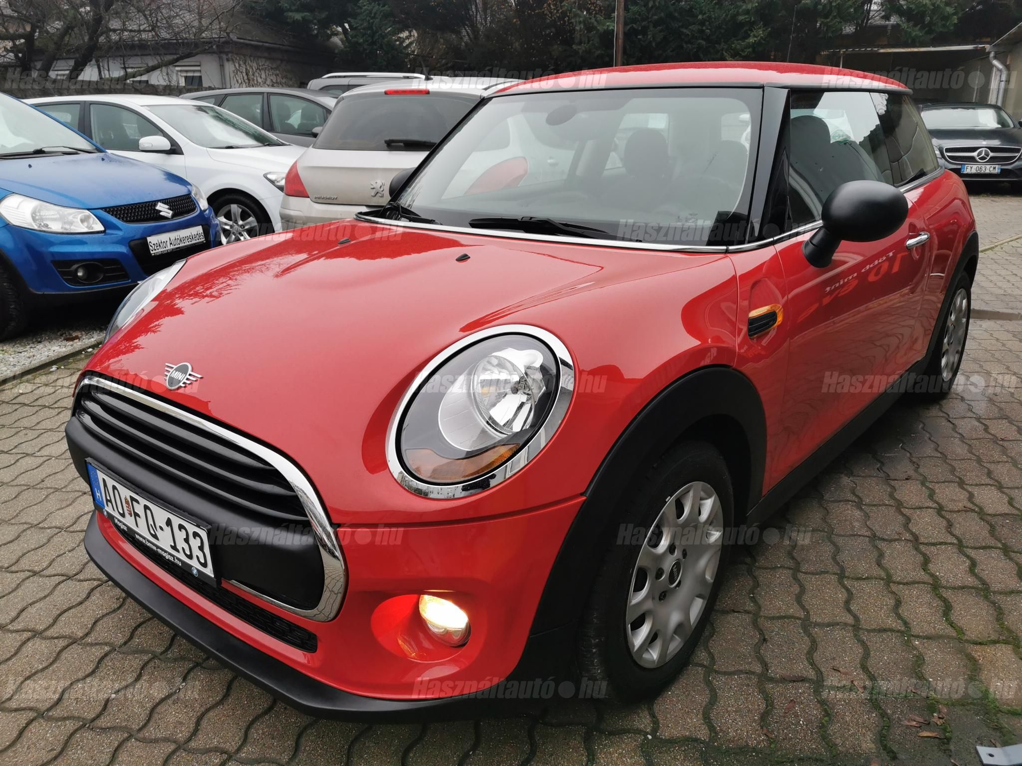 MINI COOPER 2019/6 - 1